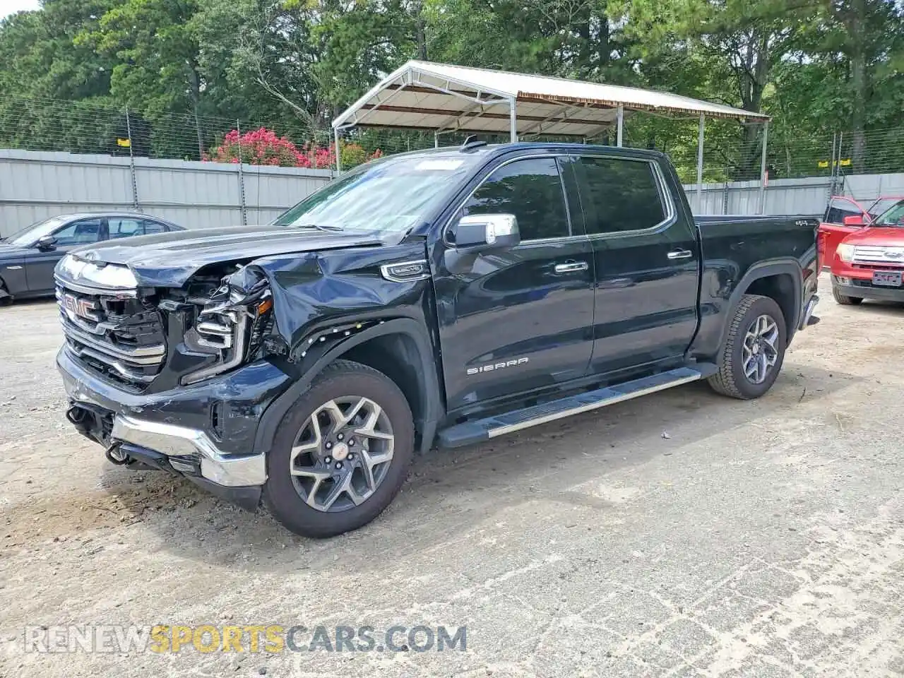 2 Photograph of a damaged car 3GTUUDED8TG199517 GMC SIERRA 2026