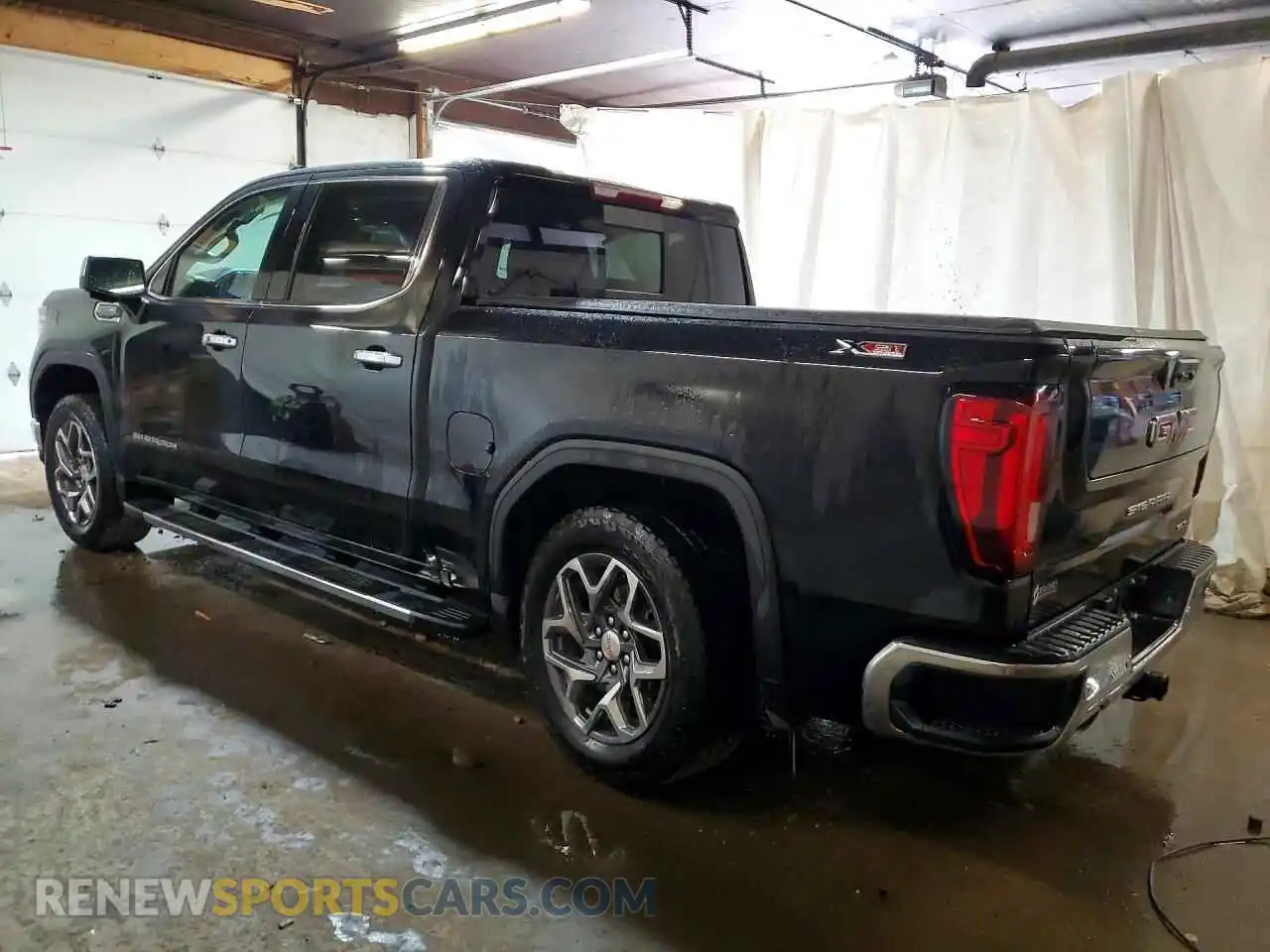 2 Photograph of a damaged car 3GTUUDEDXTG119019 GMC SIERRA 2026