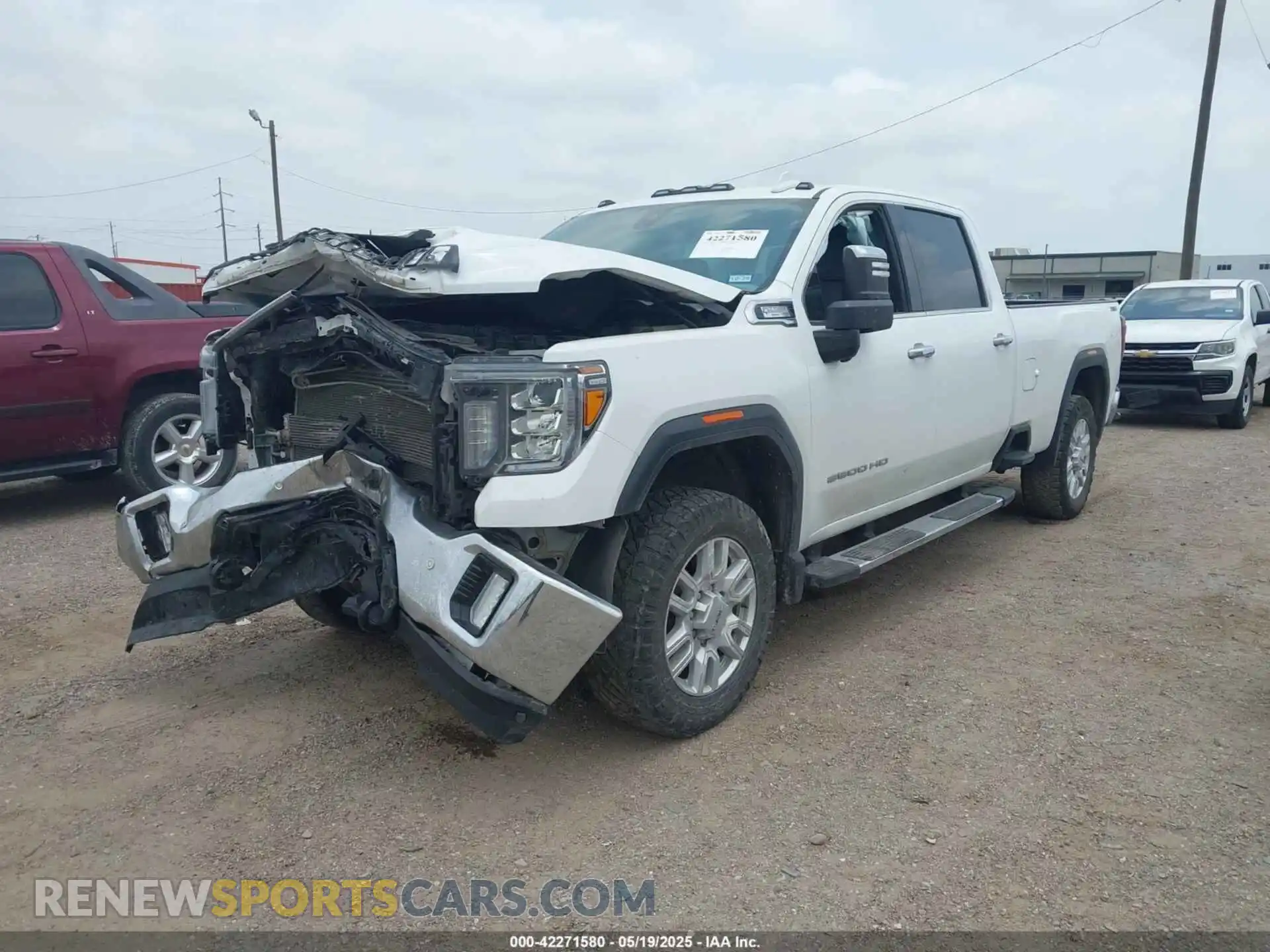2 Photograph of a damaged car 1GT49NEY2MF116094 GMC SIERRA 2500HD 2021
