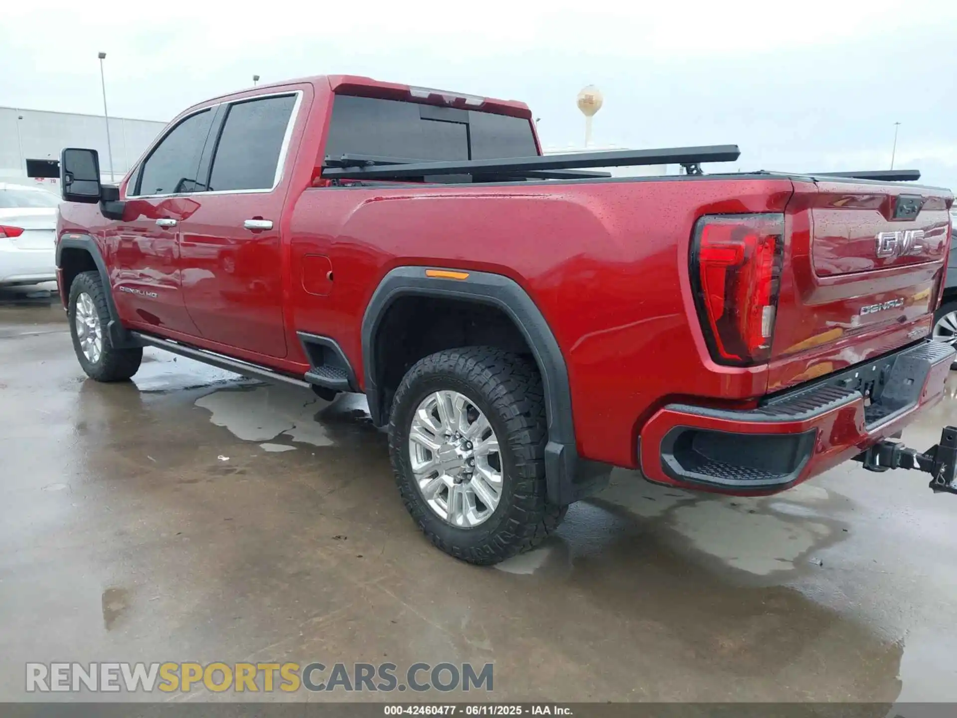 3 Photograph of a damaged car 1GT49REY7MF203612 GMC SIERRA 2500HD 2021