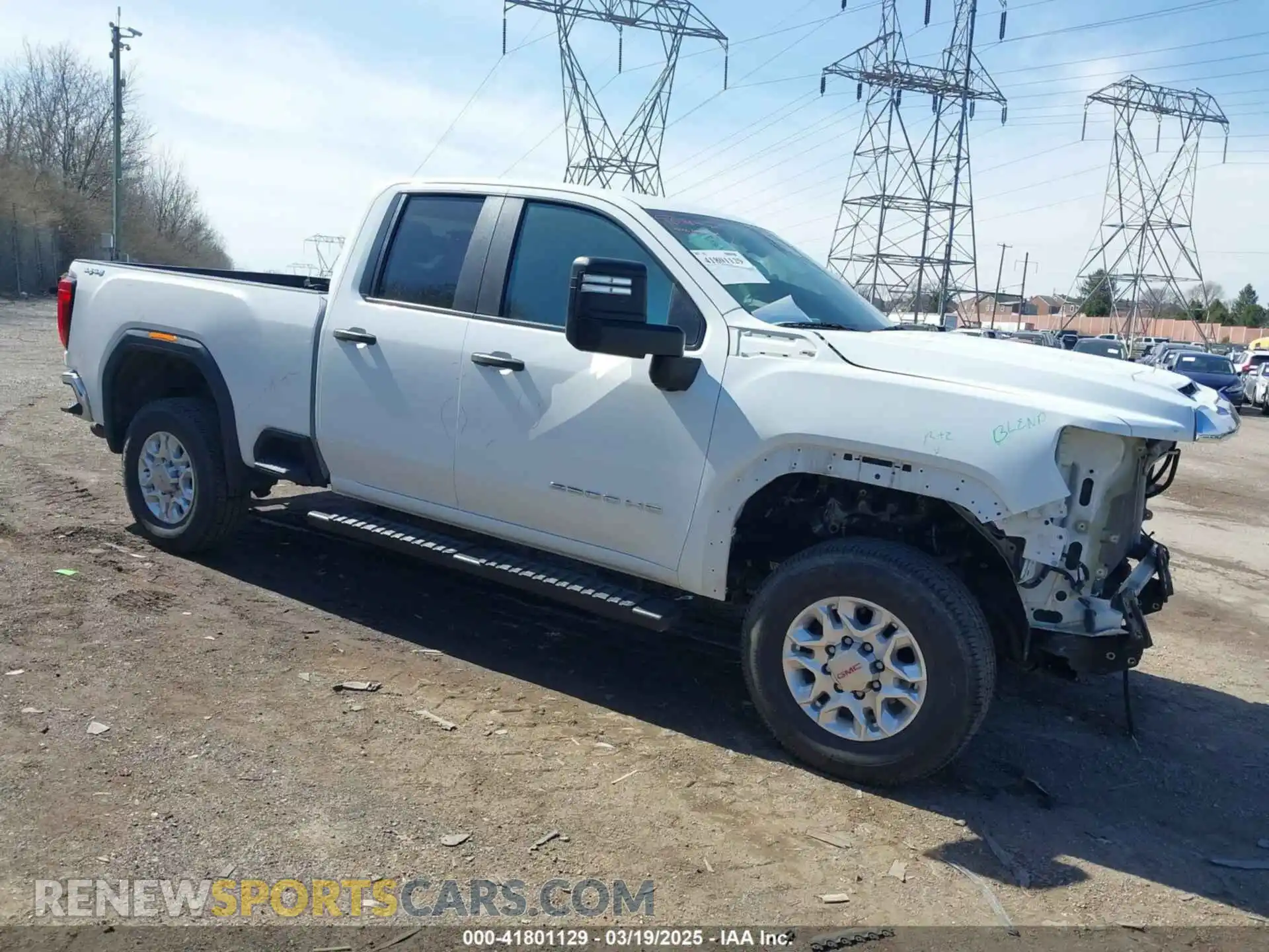 1 Photograph of a damaged car 1GT59LE75MF208395 GMC SIERRA 2500HD 2021