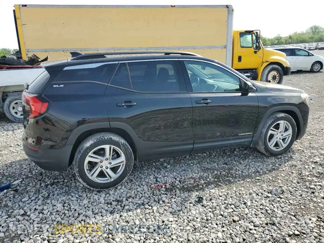 3 Фотография поврежденного автомобиля 3GKALMEV1KL102022 GMC TERRAIN 2019