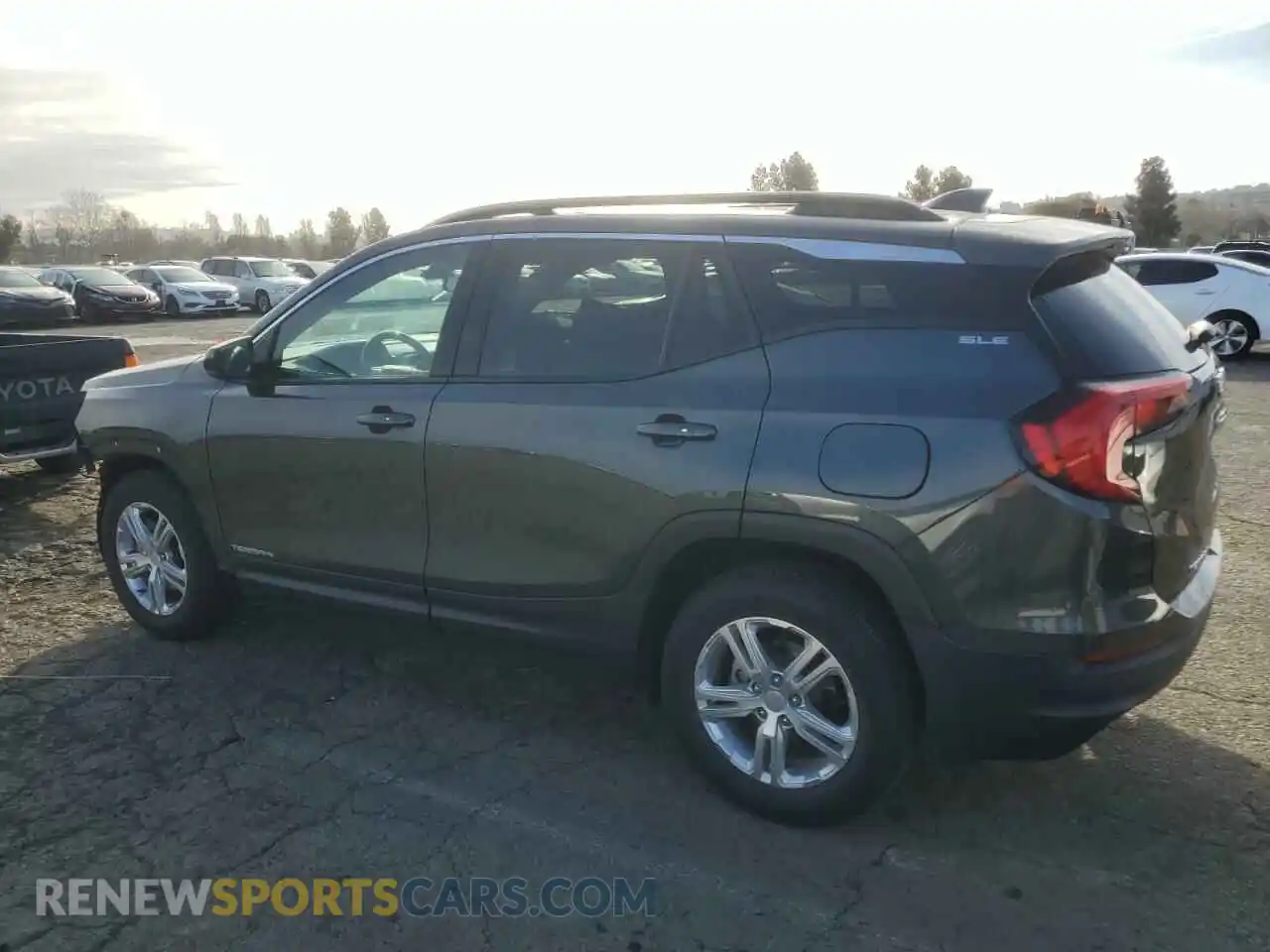 2 Photograph of a damaged car 3GKALMEV1KL390267 GMC TERRAIN 2019