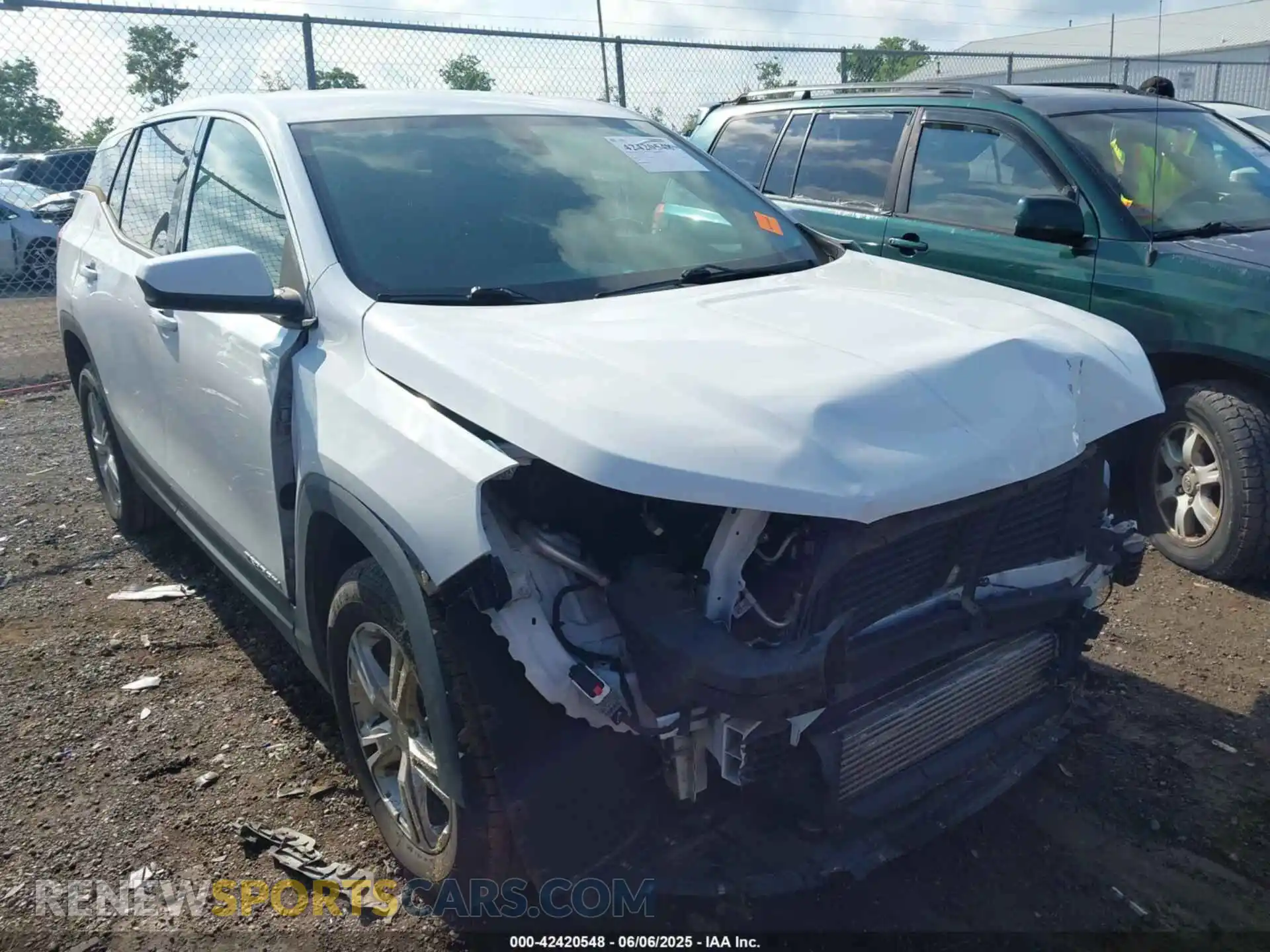 1 Photograph of a damaged car 3GKALMEV2KL290050 GMC TERRAIN 2019