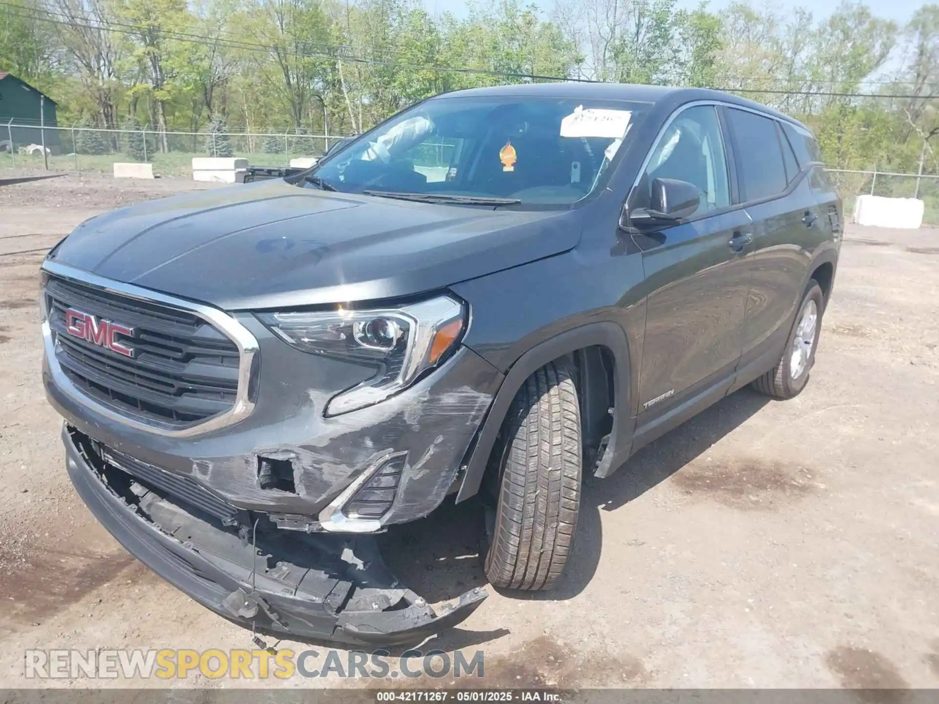 2 Photograph of a damaged car 3GKALMEV3KL108517 GMC TERRAIN 2019