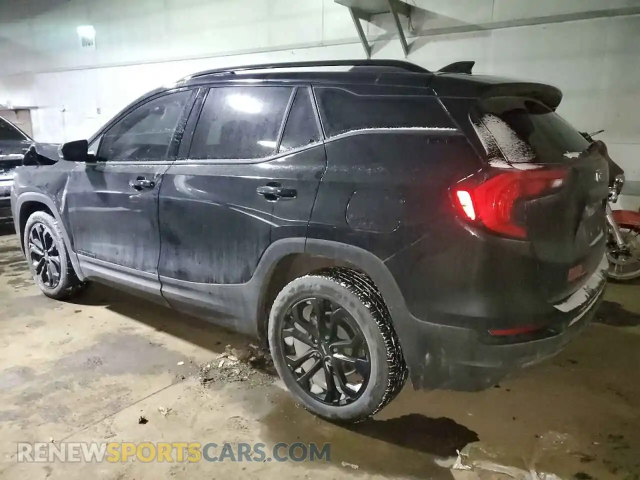 2 Photograph of a damaged car 3GKALMEV4KL291703 GMC TERRAIN 2019