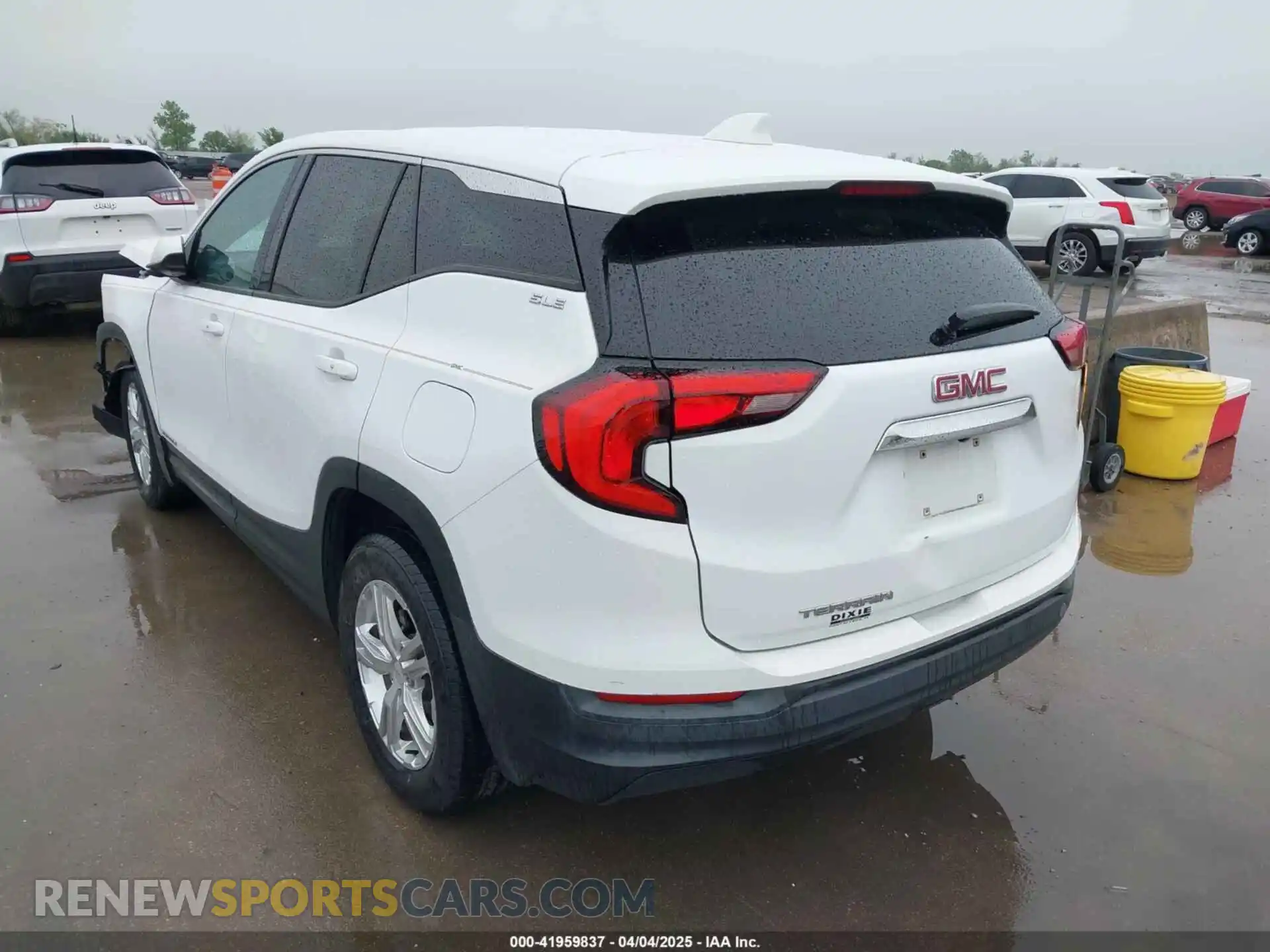 3 Фотография поврежденного автомобиля 3GKALMEV5KL212233 GMC TERRAIN 2019