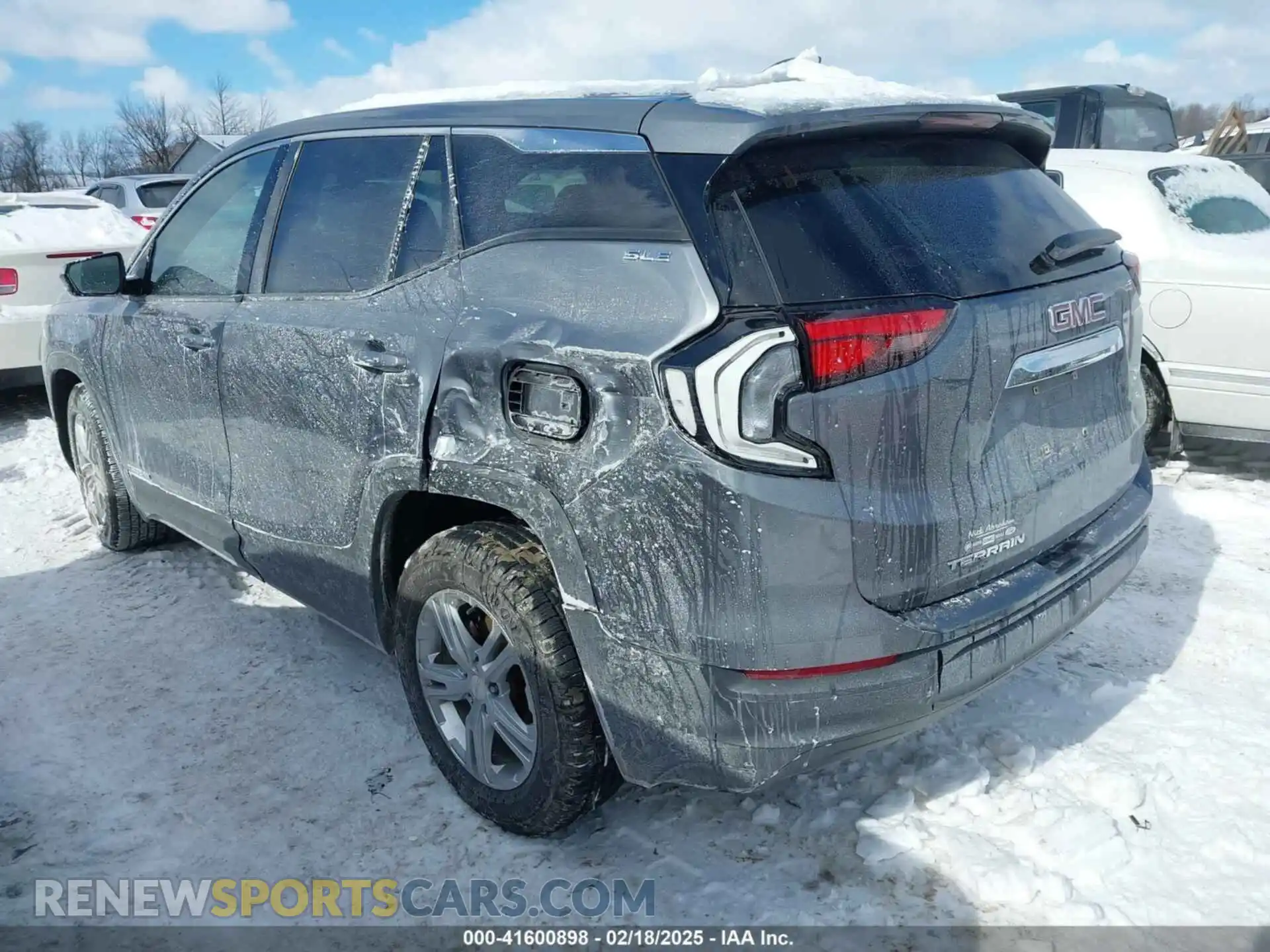 3 Photograph of a damaged car 3GKALMEV5KL287658 GMC TERRAIN 2019