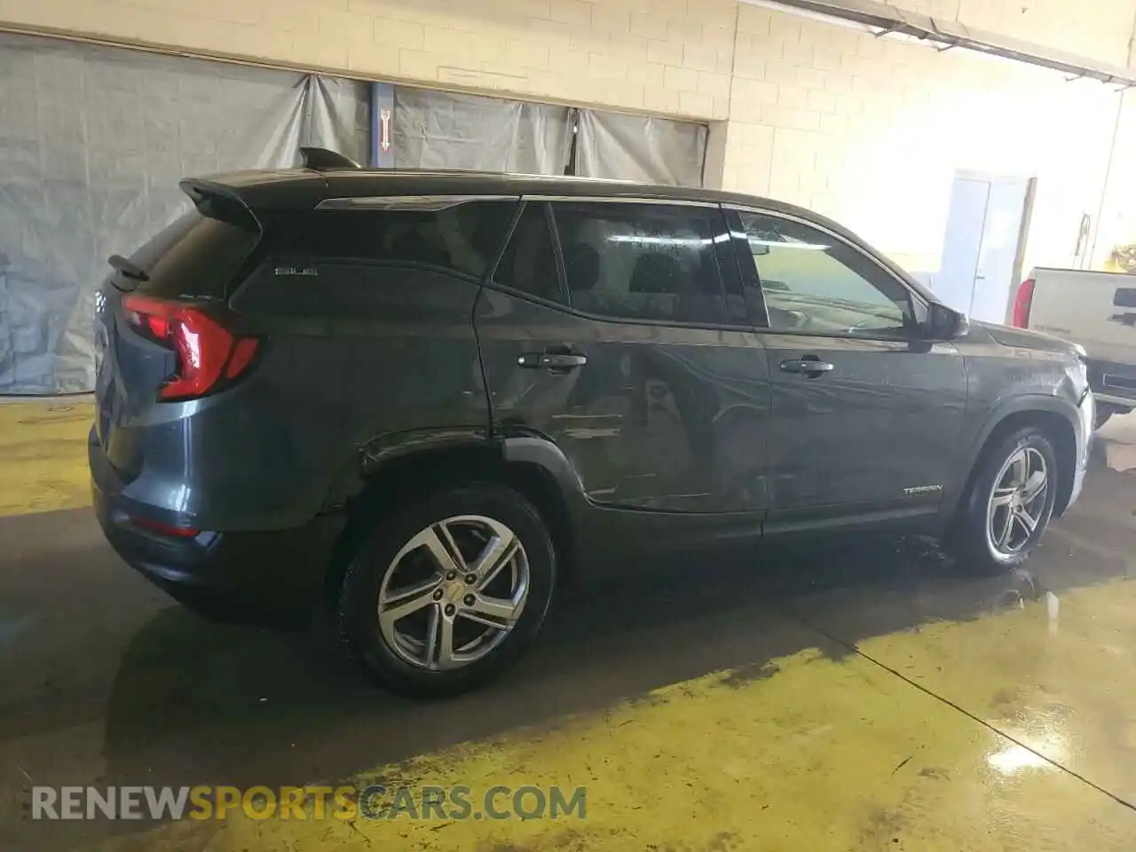 3 Photograph of a damaged car 3GKALMEV6KL338763 GMC TERRAIN 2019