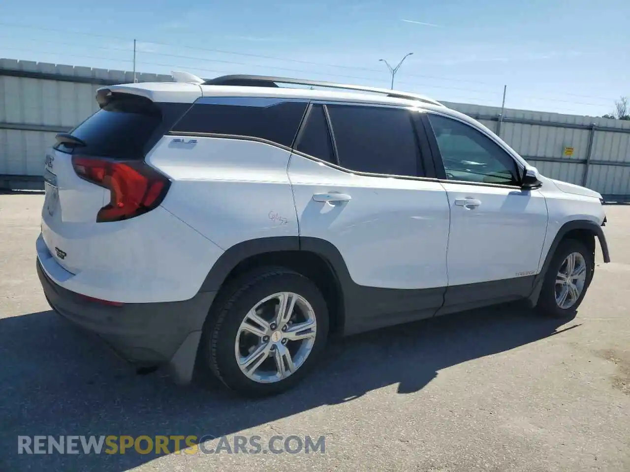 3 Photograph of a damaged car 3GKALMEV7KL329392 GMC TERRAIN 2019