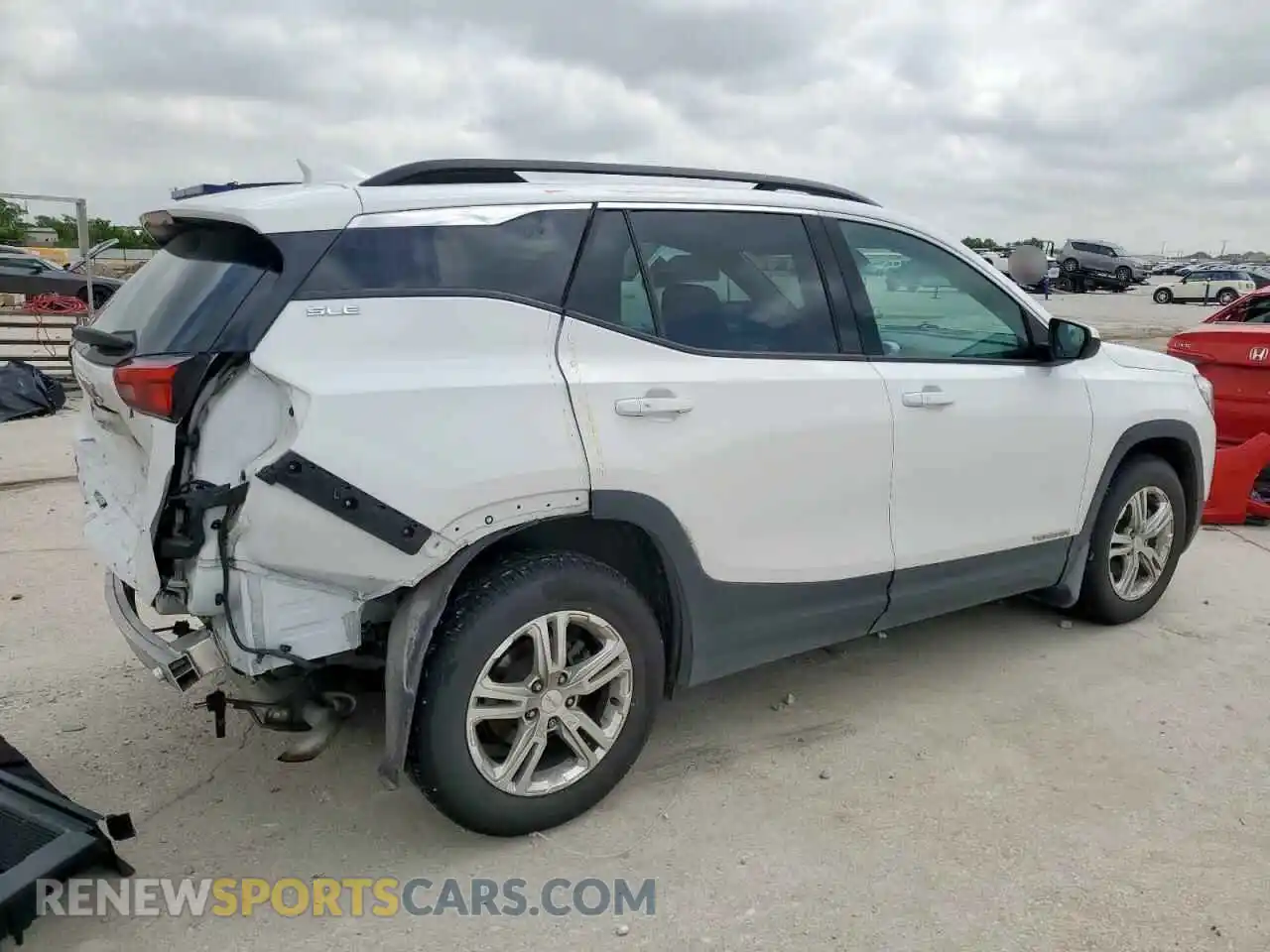 3 Фотография поврежденного автомобиля 3GKALMEV9KL111728 GMC TERRAIN 2019