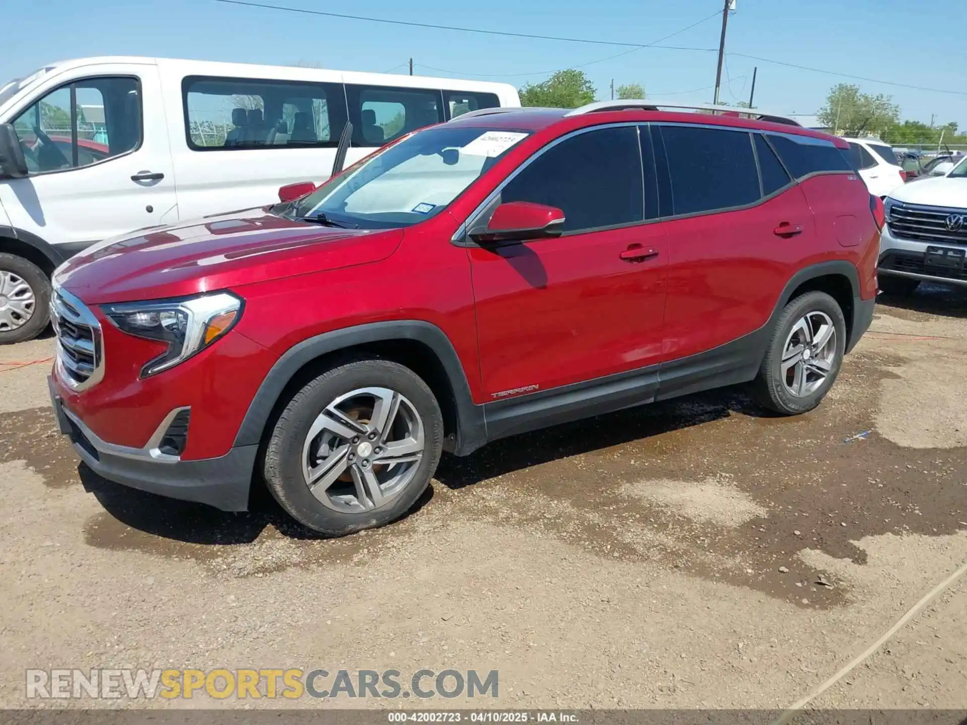 2 Photograph of a damaged car 3GKALPEV0KL115409 GMC TERRAIN 2019