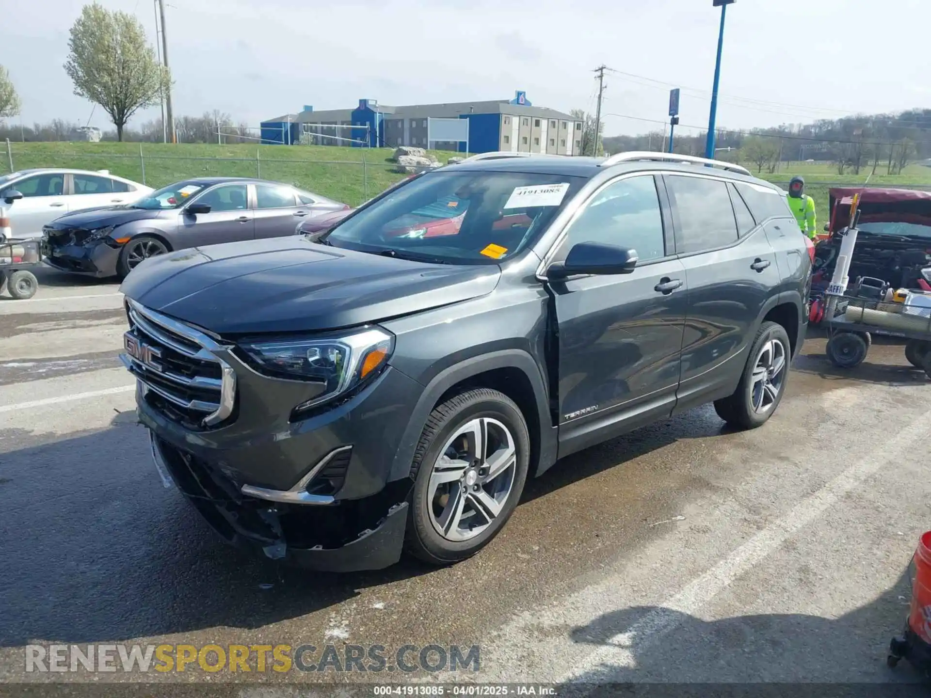 2 Photograph of a damaged car 3GKALPEV5KL164461 GMC TERRAIN 2019
