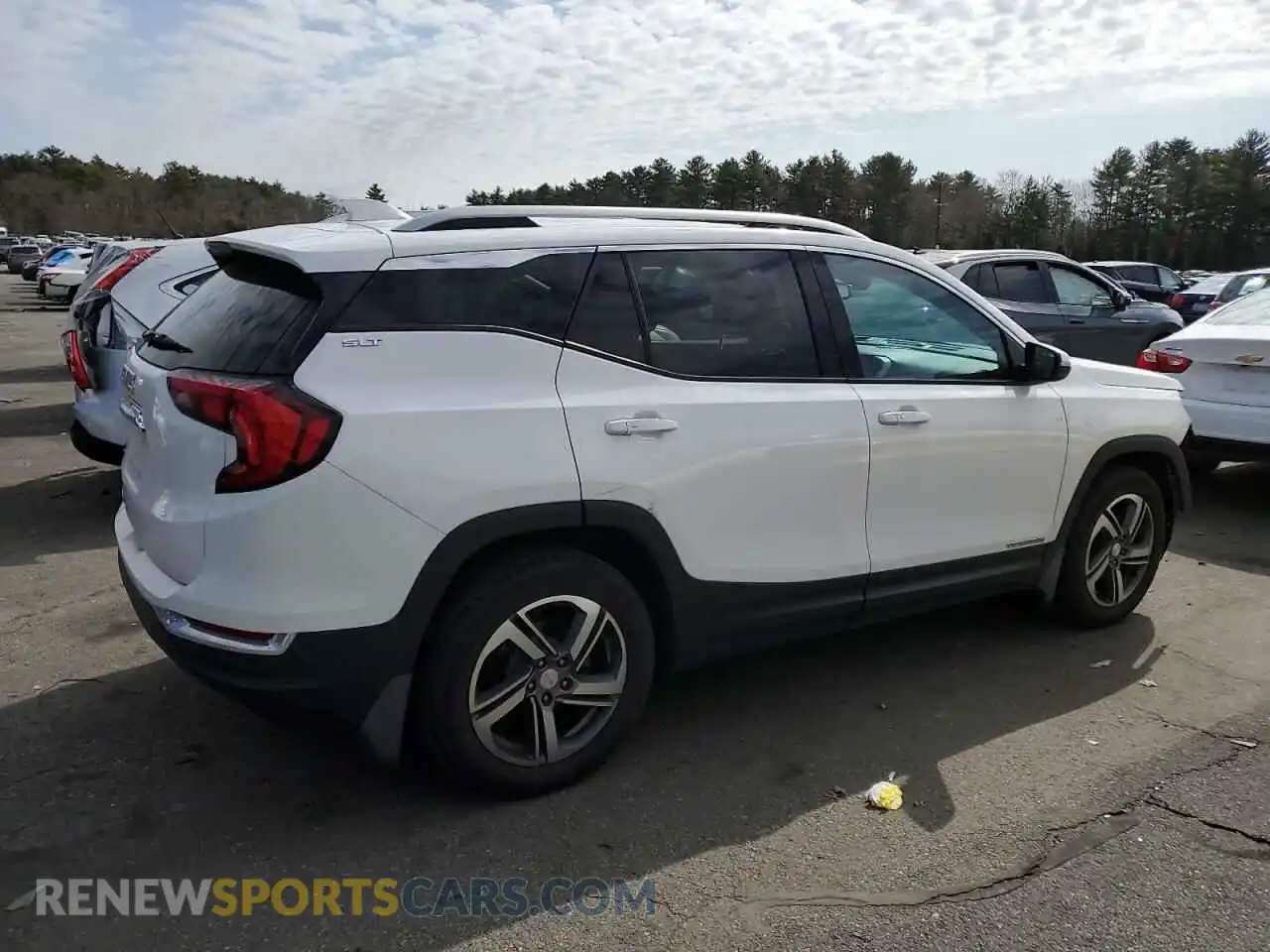 3 Photograph of a damaged car 3GKALPEV9KL186866 GMC TERRAIN 2019