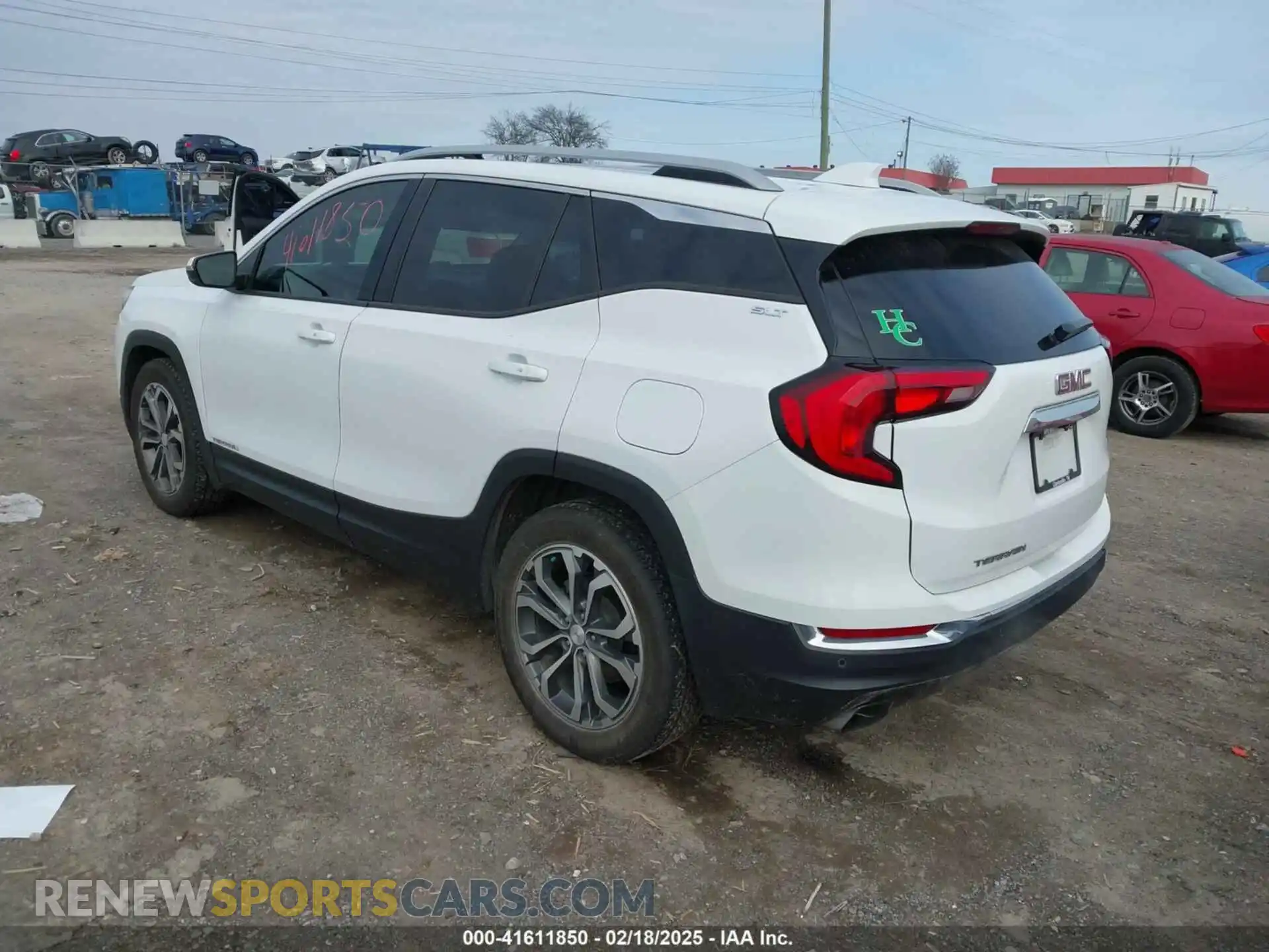 3 Photograph of a damaged car 3GKALPEX0KL282239 GMC TERRAIN 2019