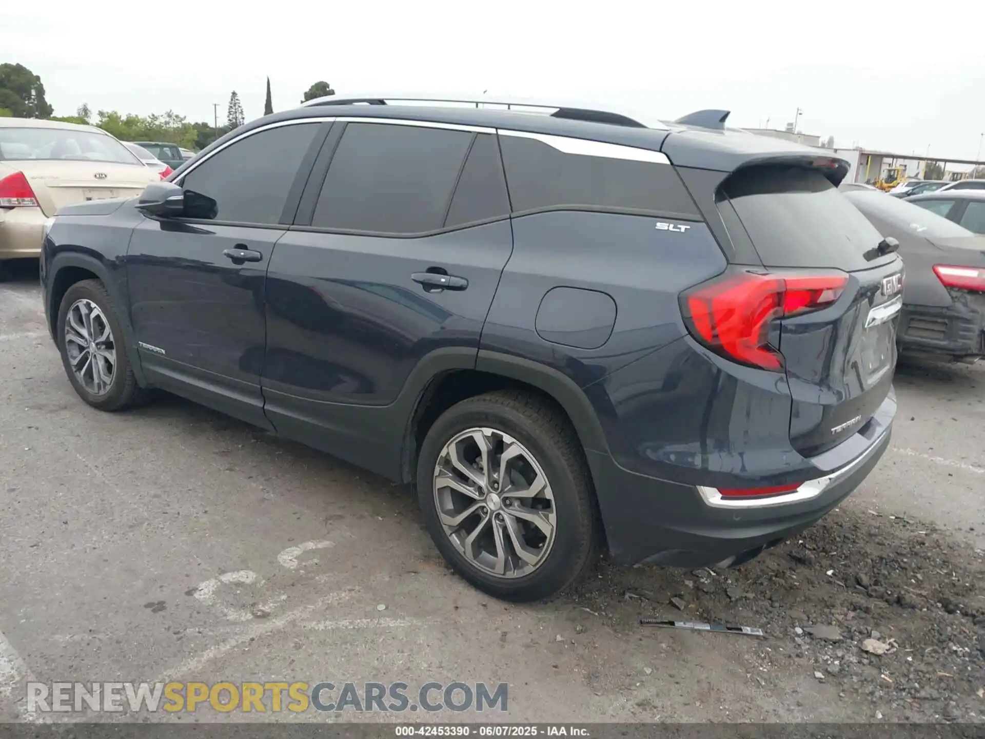 3 Photograph of a damaged car 3GKALPEX5KL159911 GMC TERRAIN 2019