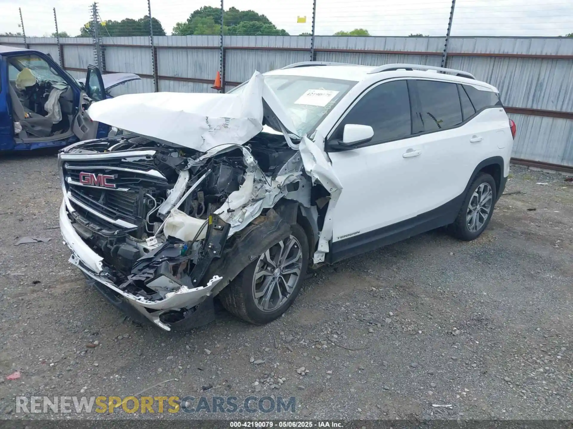 2 Photograph of a damaged car 3GKALPEX7KL128899 GMC TERRAIN 2019
