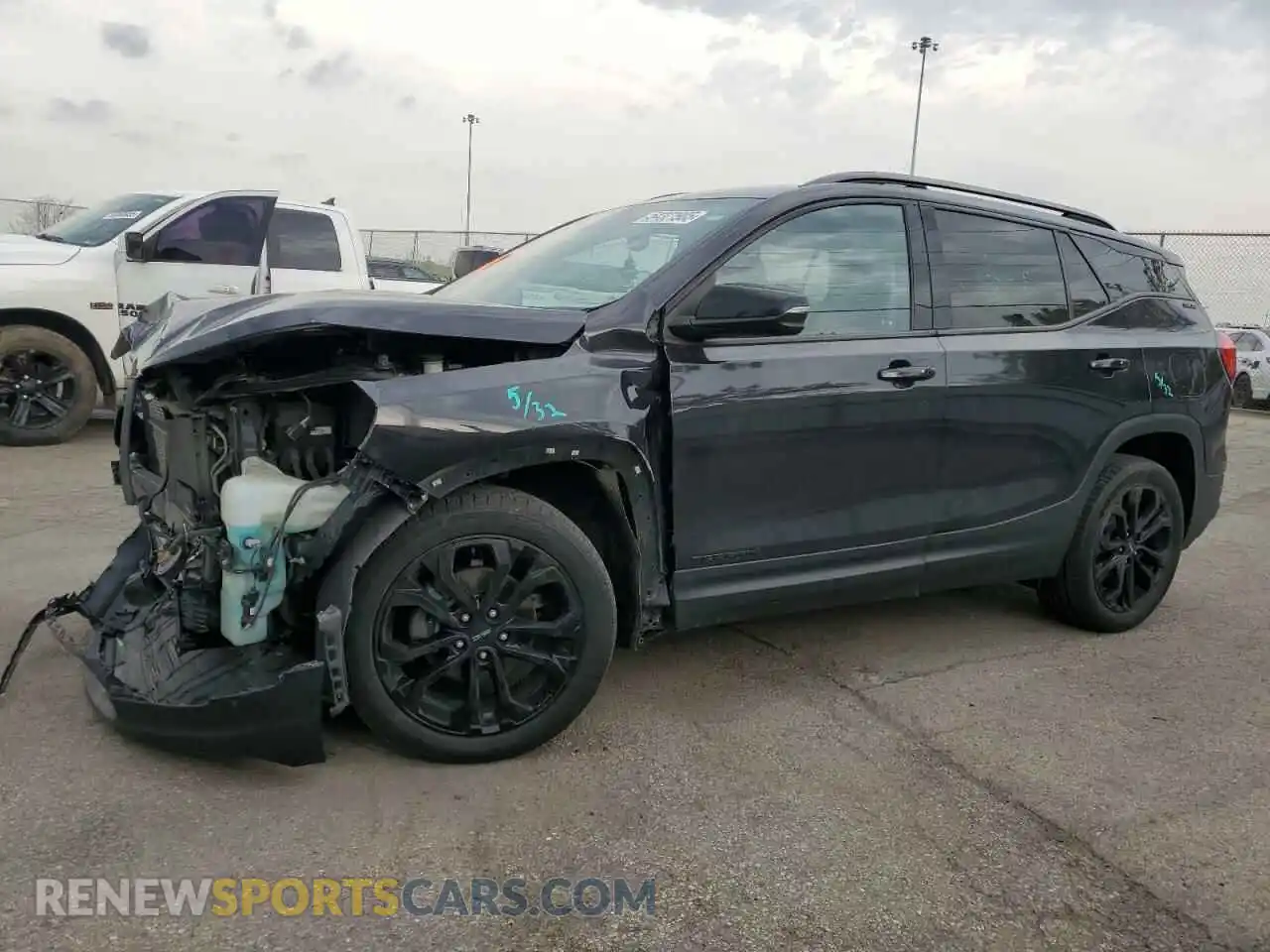 1 Photograph of a damaged car 3GKALTEV0KL360784 GMC TERRAIN 2019