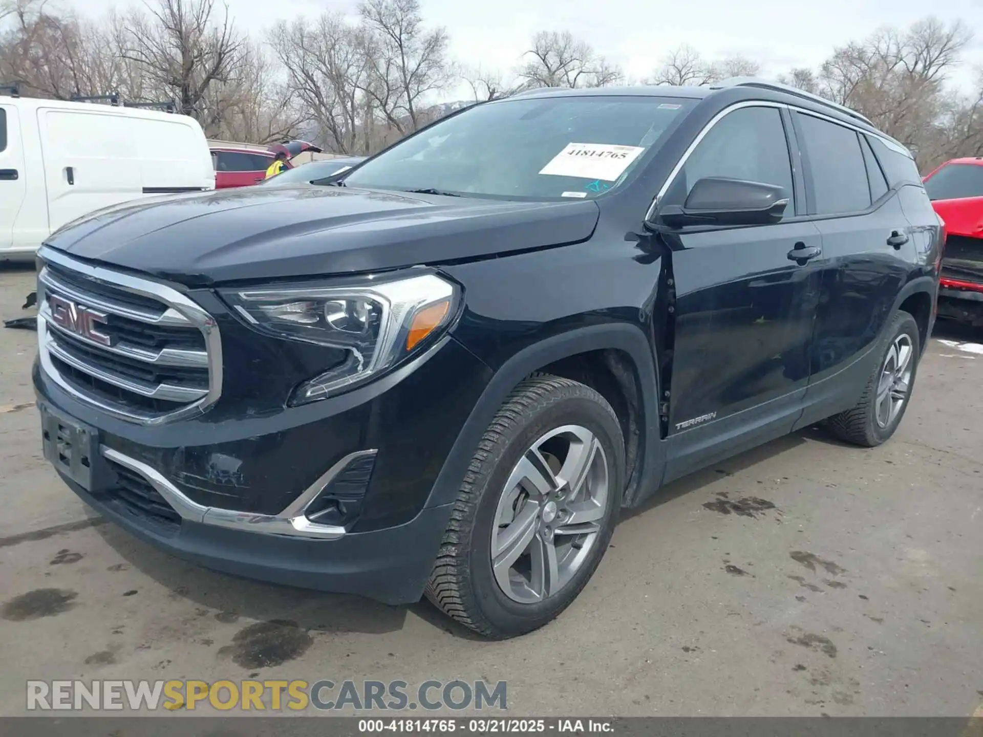 2 Photograph of a damaged car 3GKALVEV0KL368279 GMC TERRAIN 2019