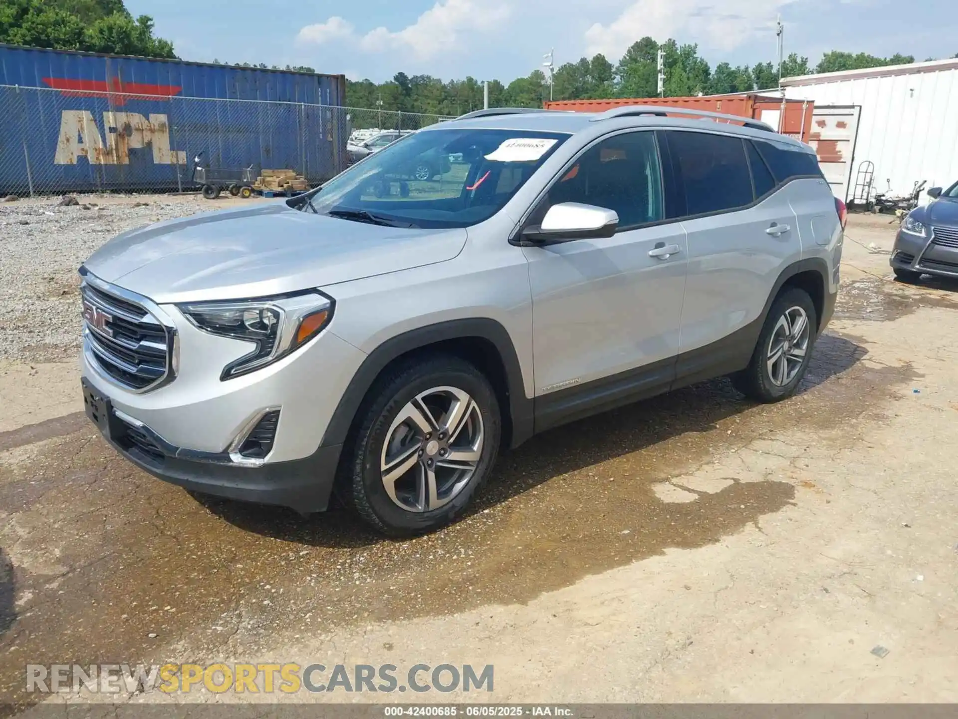 2 Photograph of a damaged car 3GKALVEV4KL182566 GMC TERRAIN 2019