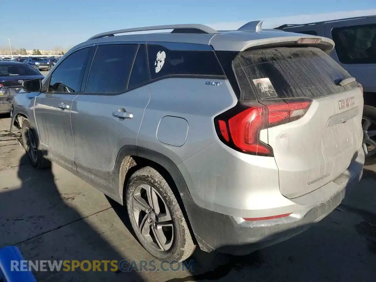 2 Photograph of a damaged car 3GKALVEV5KL233749 GMC TERRAIN 2019