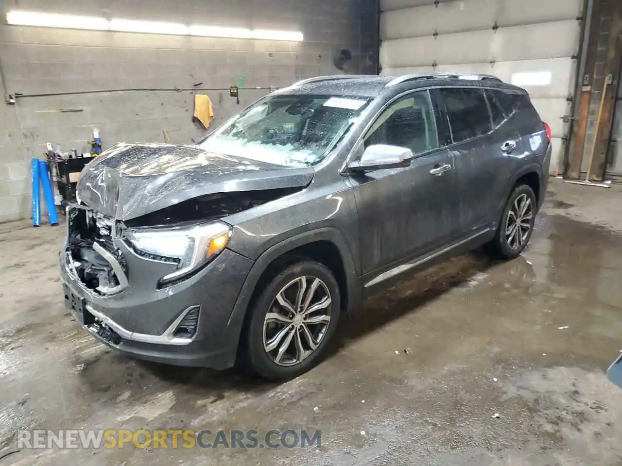 1 Photograph of a damaged car 3GKALXEX4KL262897 GMC TERRAIN 2019