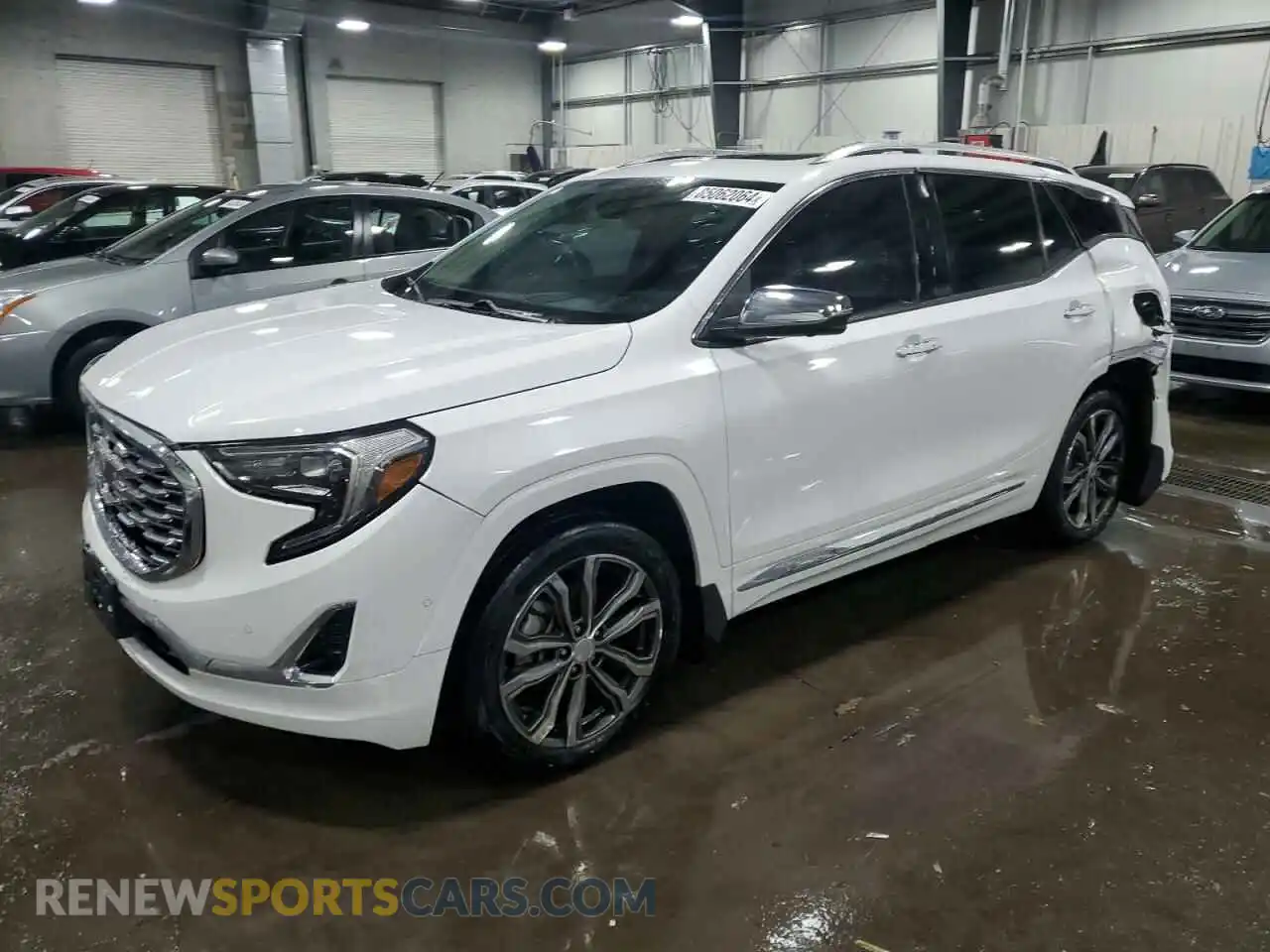 1 Photograph of a damaged car 3GKALXEX6KL382992 GMC TERRAIN 2019
