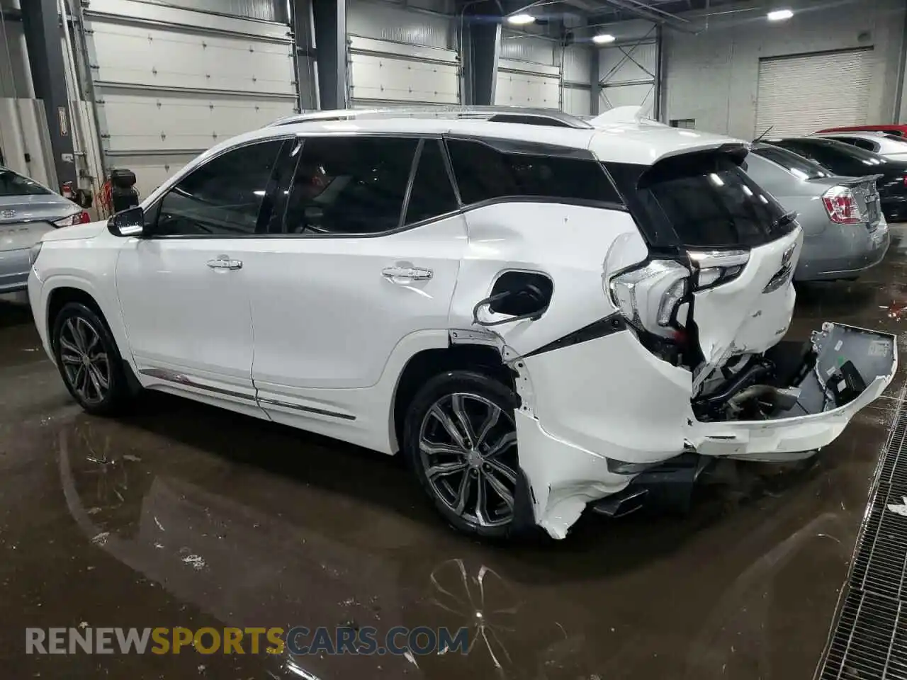 2 Photograph of a damaged car 3GKALXEX6KL382992 GMC TERRAIN 2019