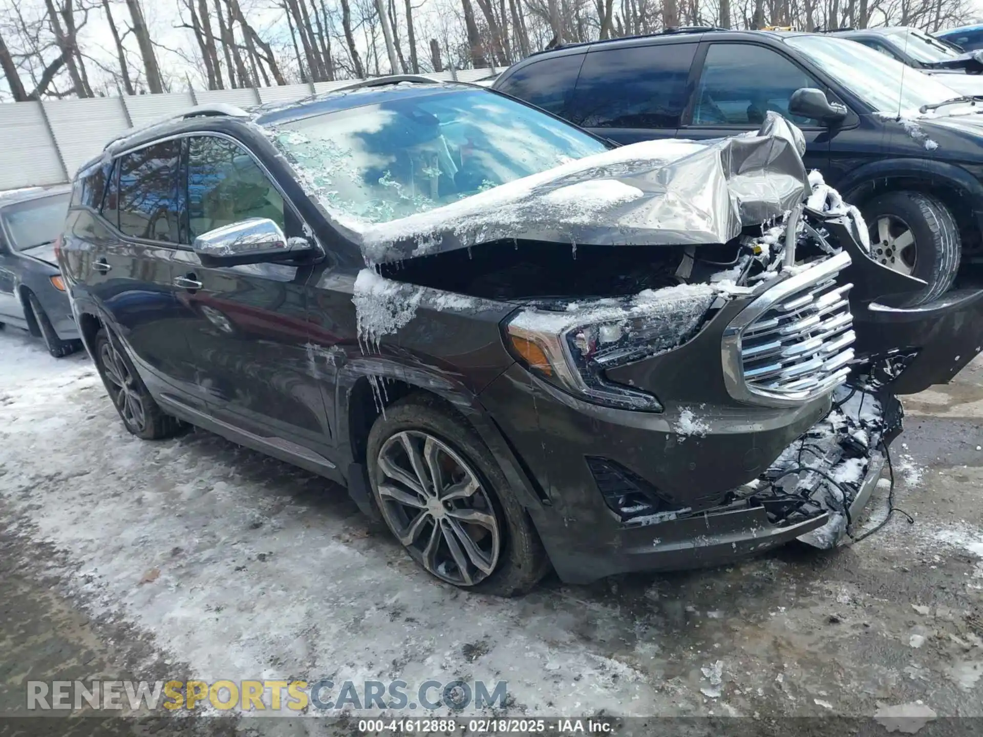 1 Photograph of a damaged car 3GKALXEX6KL383270 GMC TERRAIN 2019