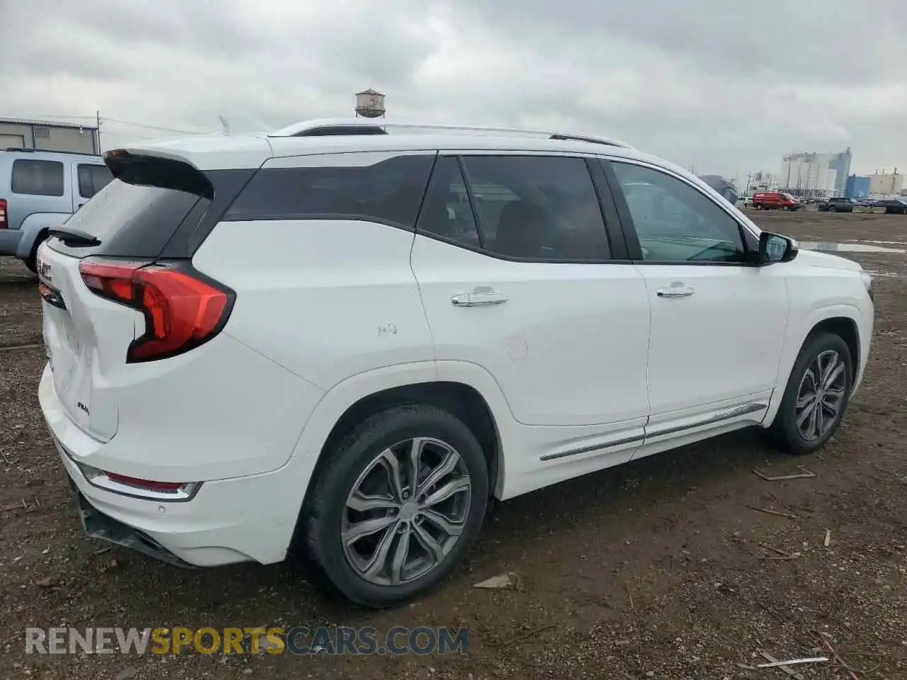 3 Photograph of a damaged car 3GKALXEX8KL133934 GMC TERRAIN 2019