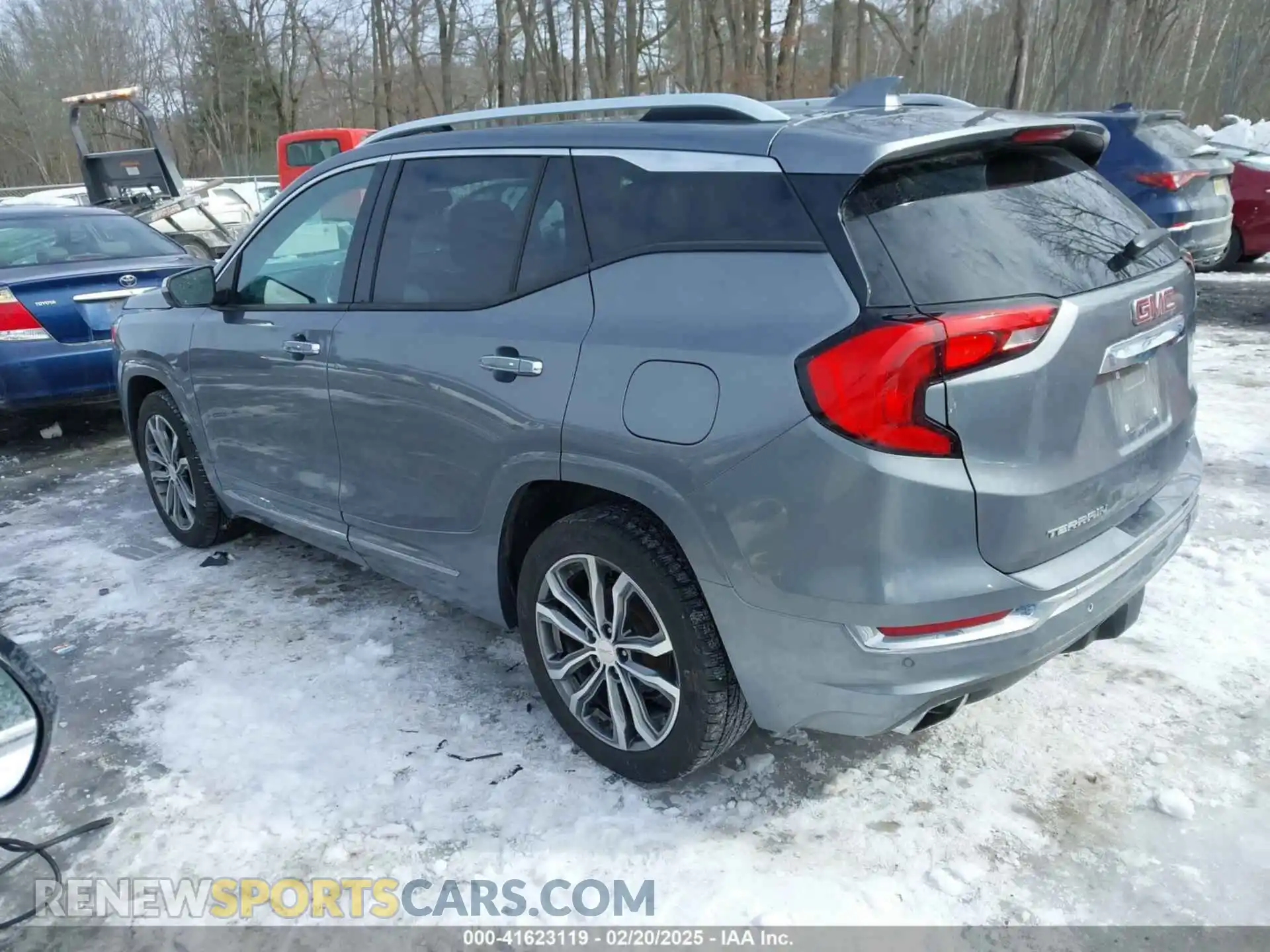 3 Photograph of a damaged car 3GKALXEXXKL380226 GMC TERRAIN 2019