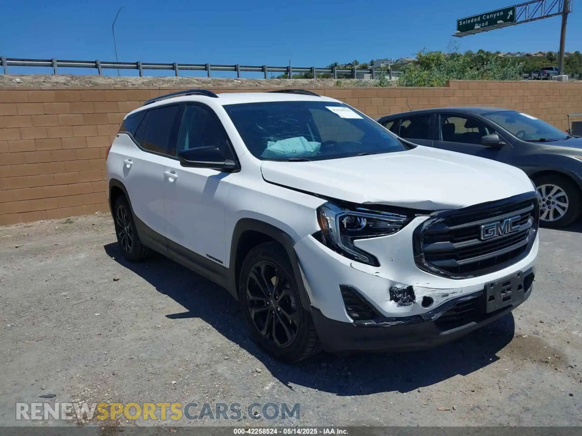 1 Photograph of a damaged car 3GKALMEV0LL174136 GMC TERRAIN 2020