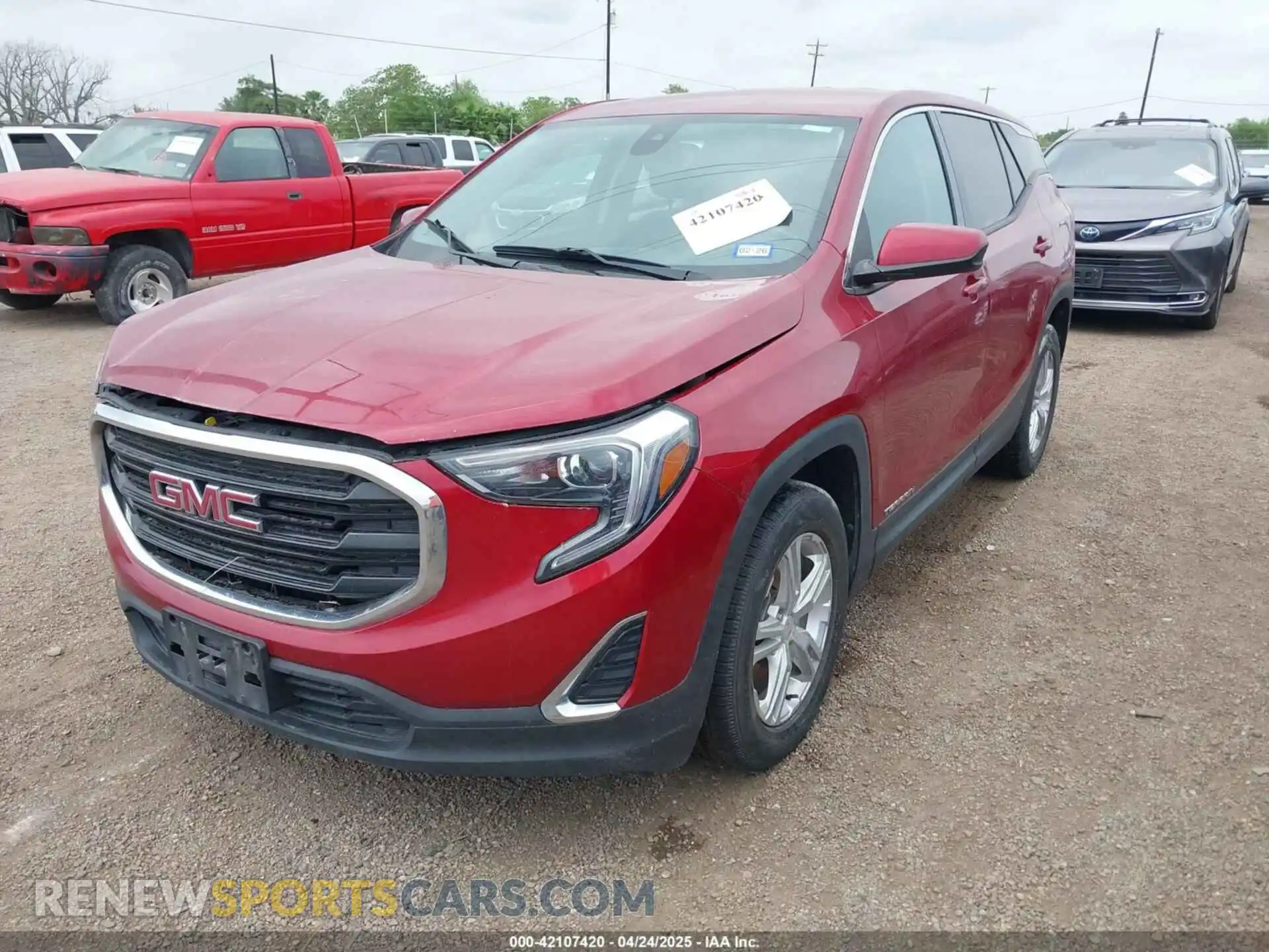 2 Photograph of a damaged car 3GKALMEV2LL137413 GMC TERRAIN 2020