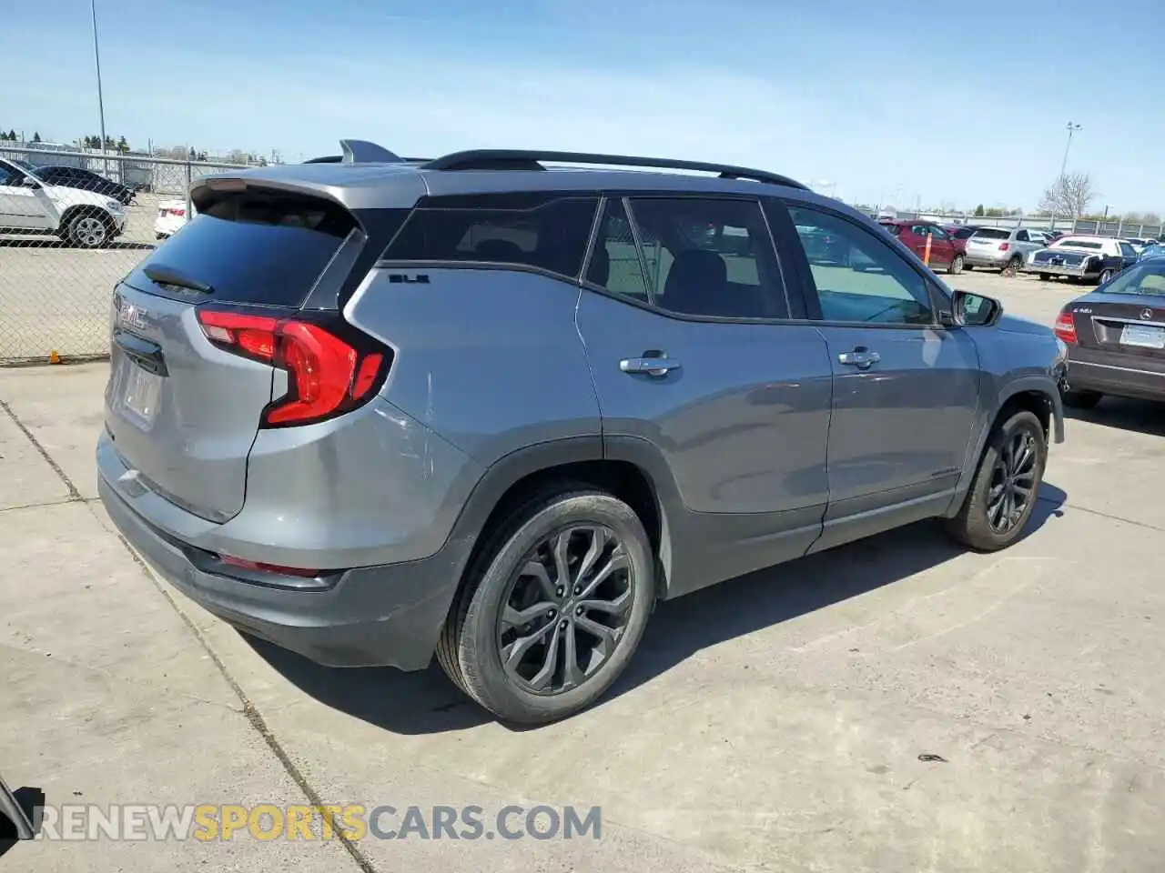 3 Photograph of a damaged car 3GKALMEV4LL282954 GMC TERRAIN 2020