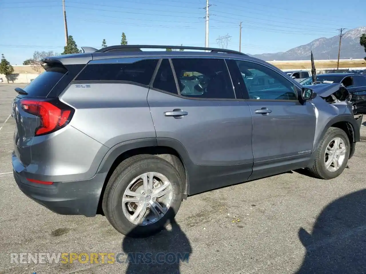 3 fotografías del automóvil dañado 3GKALMEV4LL311417 GMC TERRAIN 2020