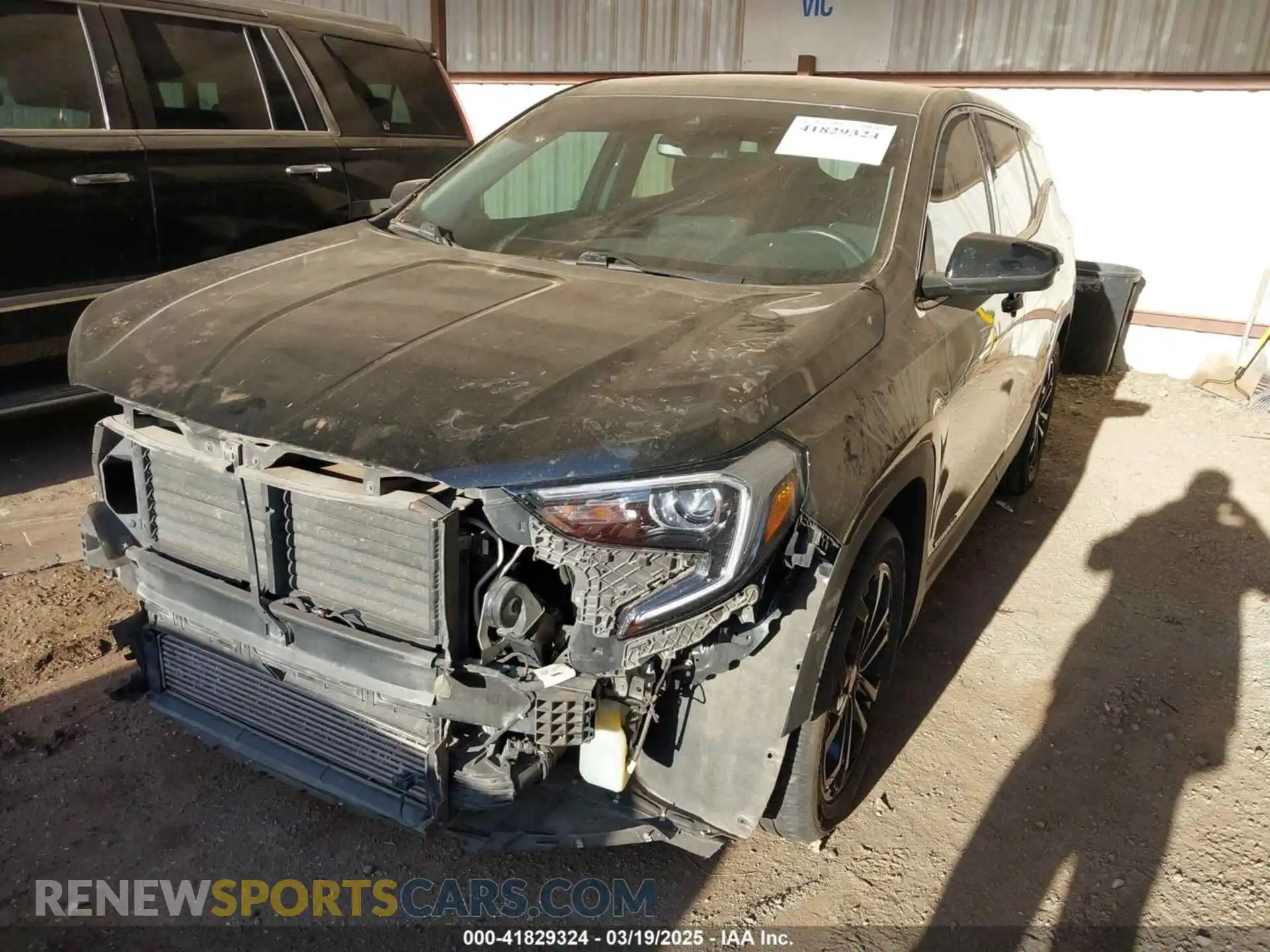 2 Photograph of a damaged car 3GKALMEV6LL296032 GMC TERRAIN 2020