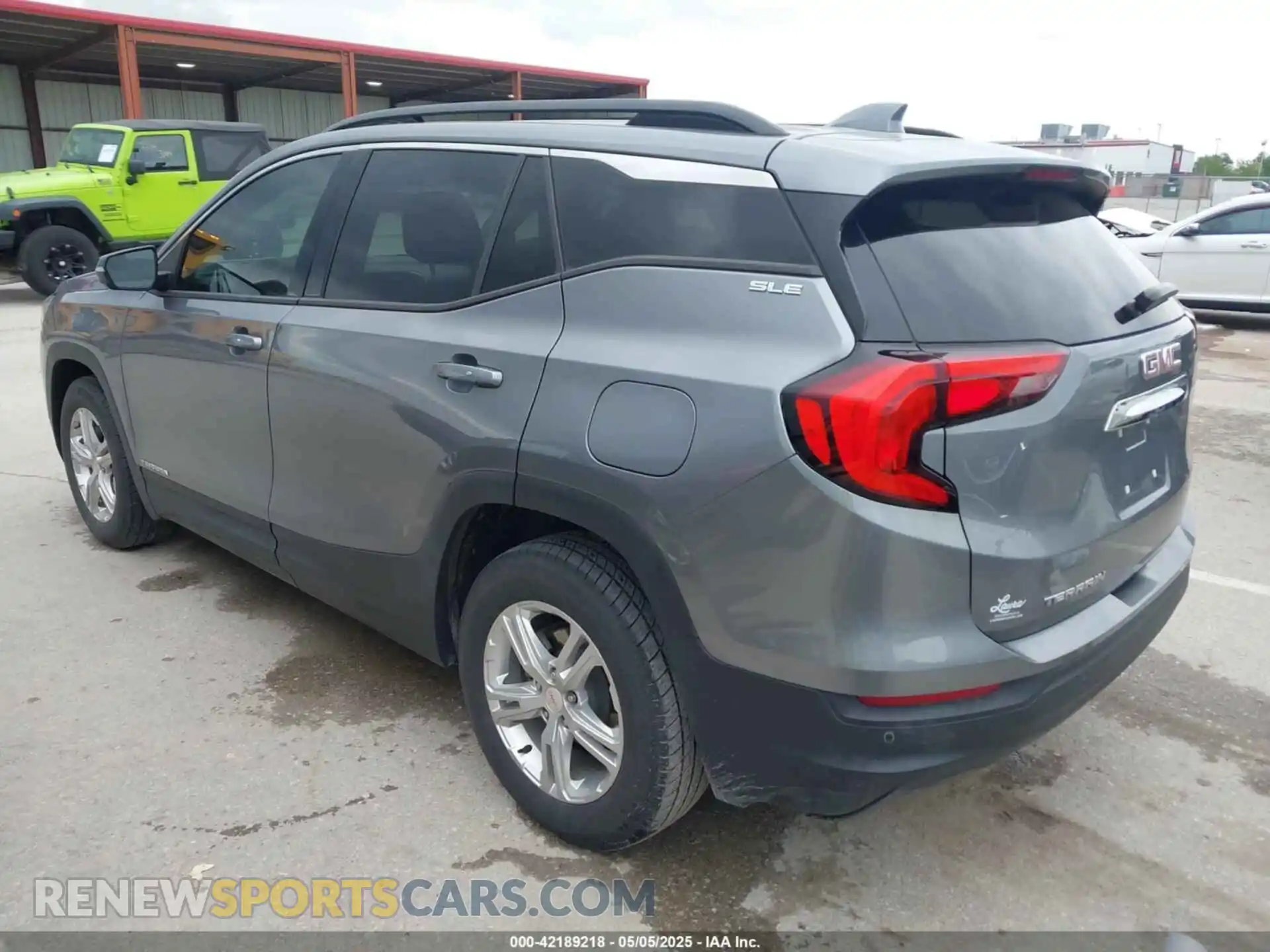 3 Photograph of a damaged car 3GKALMEV7LL212901 GMC TERRAIN 2020