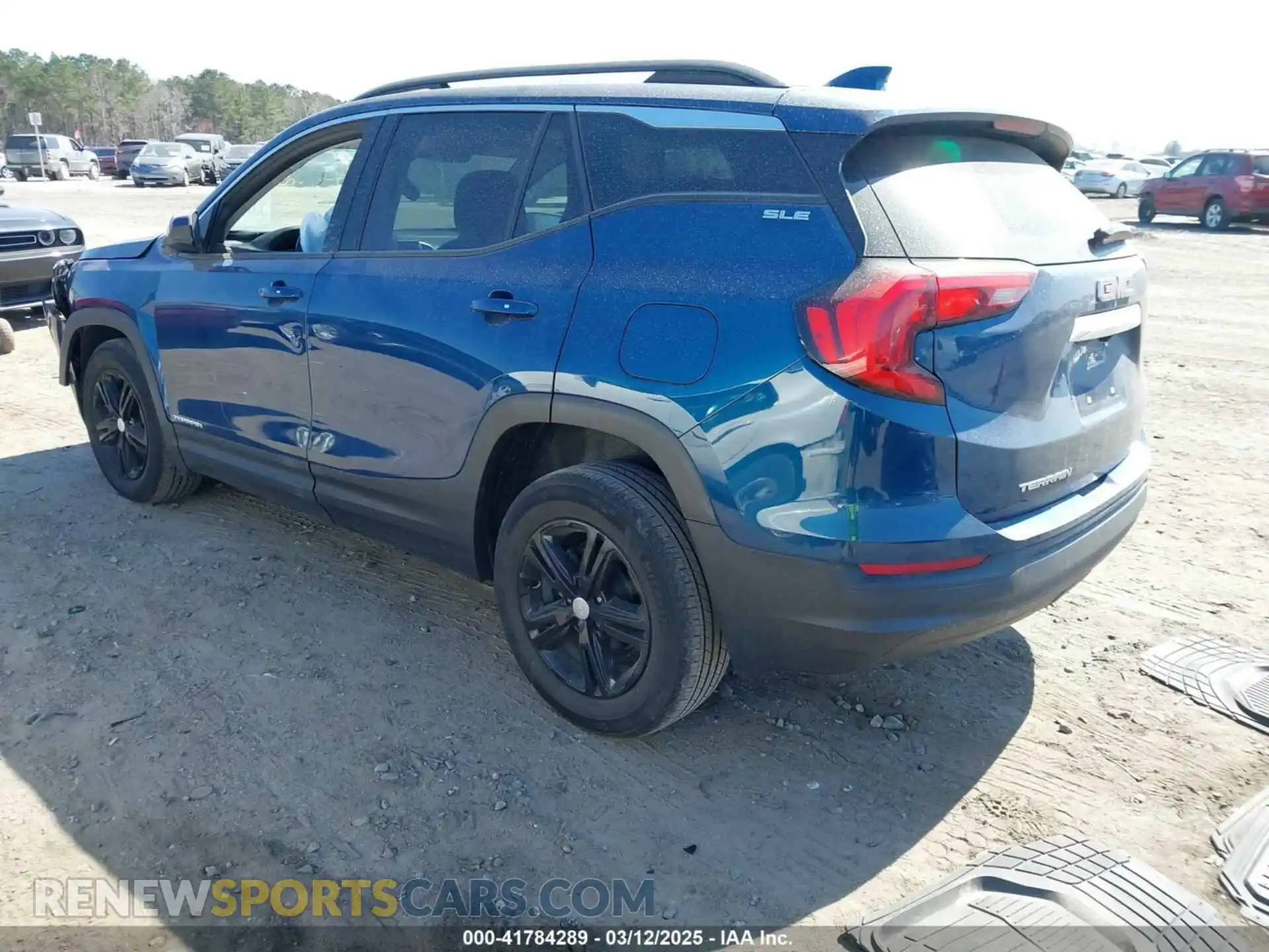 3 Фотография поврежденного автомобиля 3GKALMEV7LL306955 GMC TERRAIN 2020