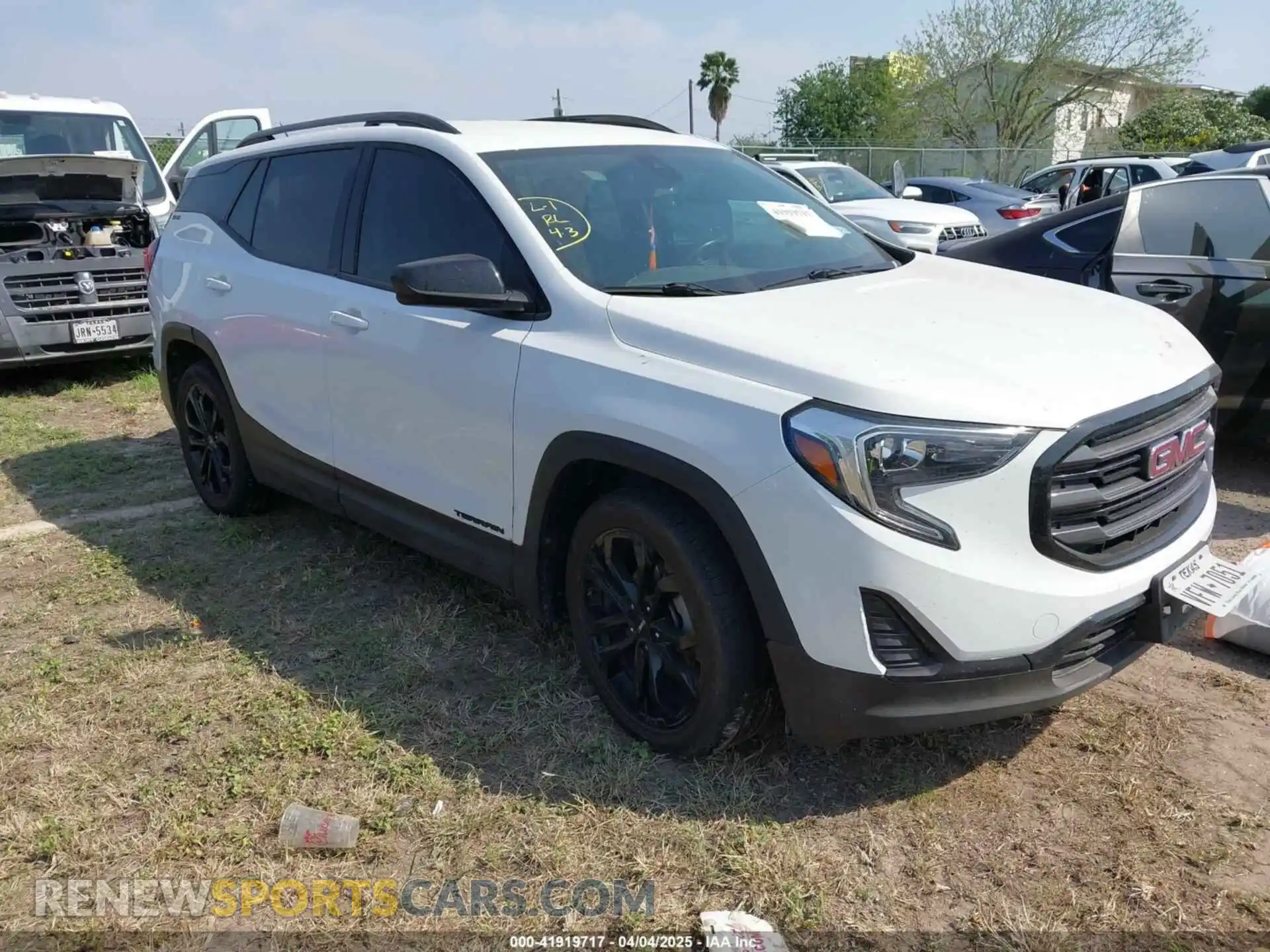 1 Photograph of a damaged car 3GKALMEV9LL281525 GMC TERRAIN 2020