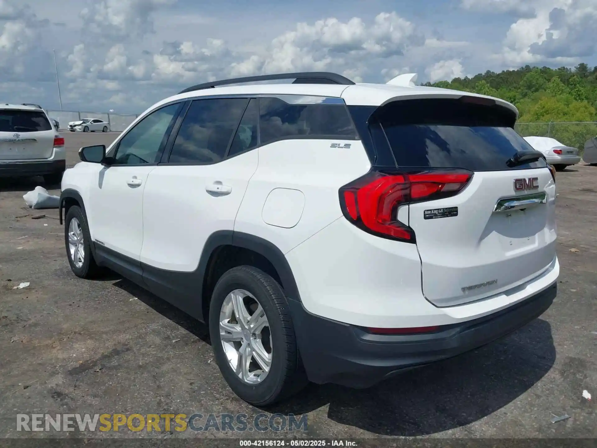 3 Photograph of a damaged car 3GKALMEVXLL298642 GMC TERRAIN 2020