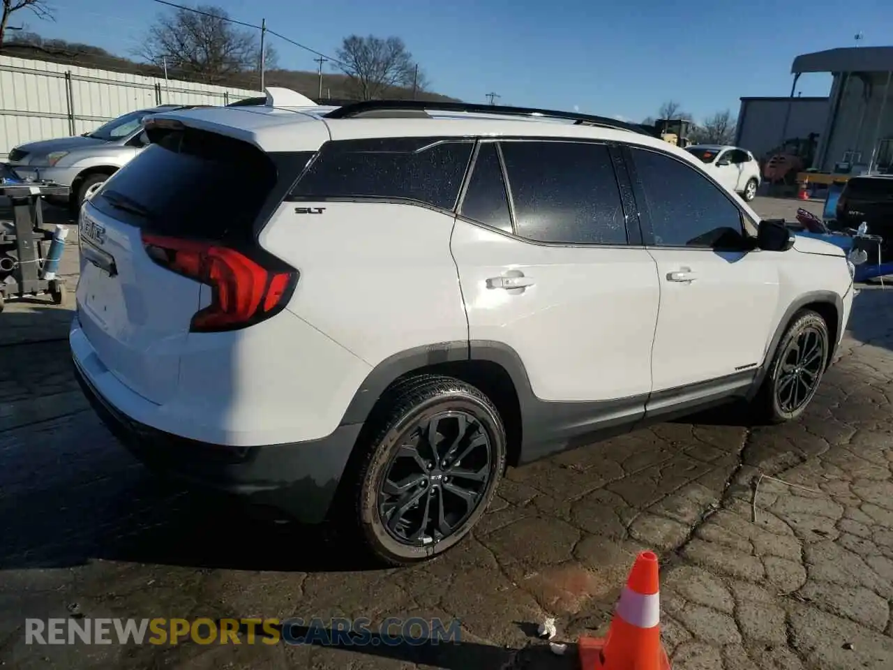 3 Фотография поврежденного автомобиля 3GKALPEV4LL307658 GMC TERRAIN 2020