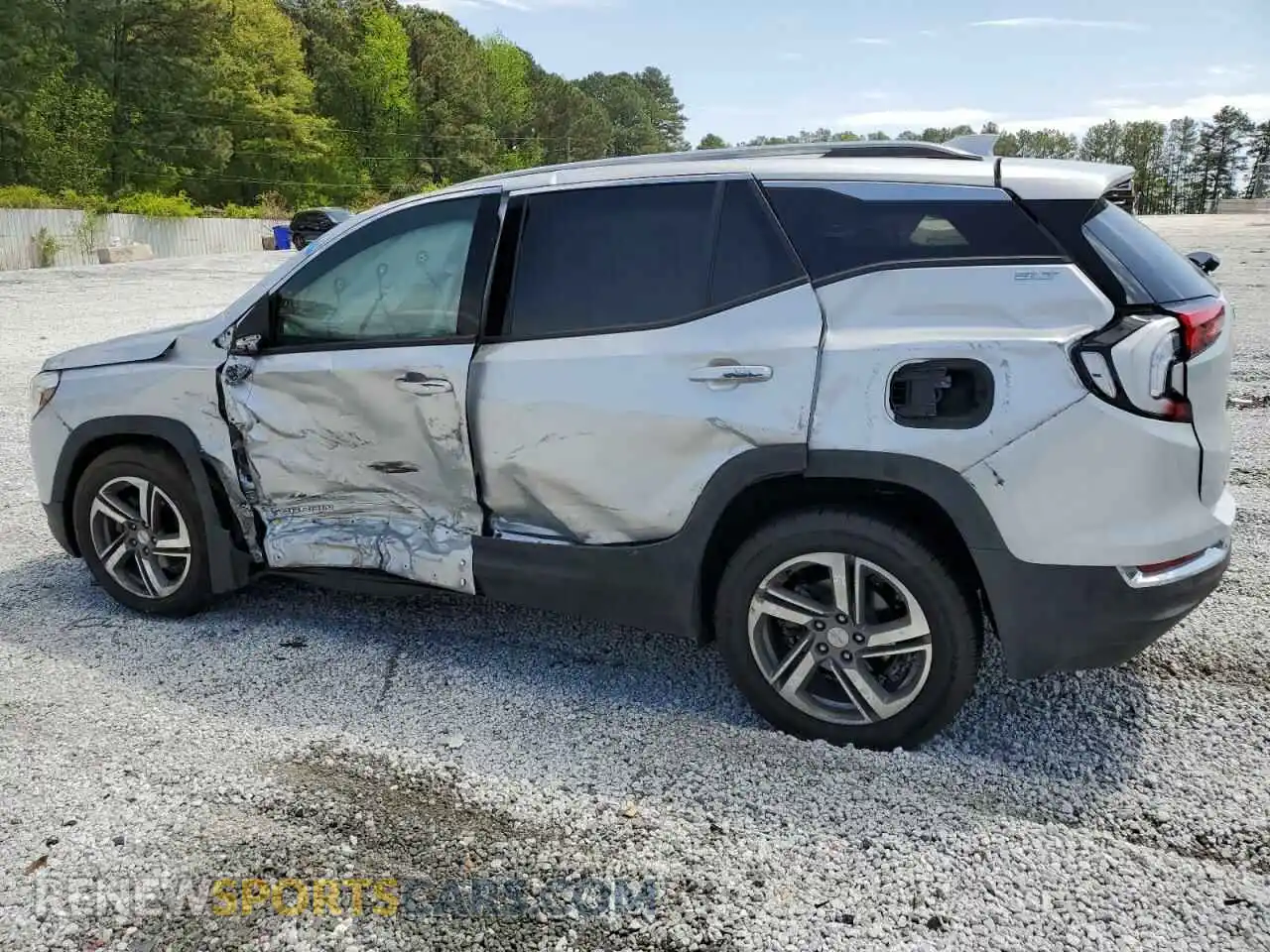 2 Photograph of a damaged car 3GKALPEV9LL101347 GMC TERRAIN 2020