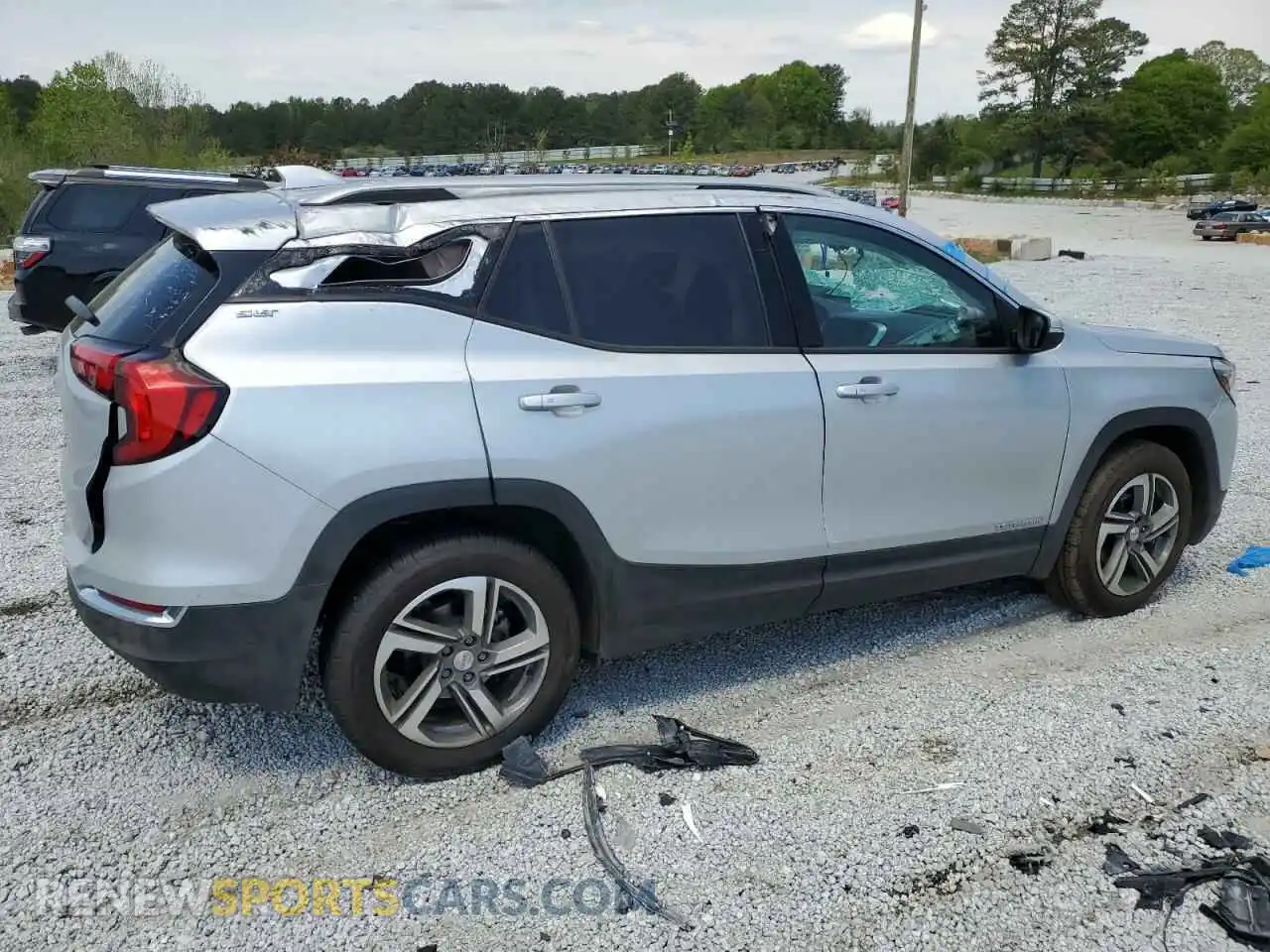3 Photograph of a damaged car 3GKALPEV9LL101347 GMC TERRAIN 2020
