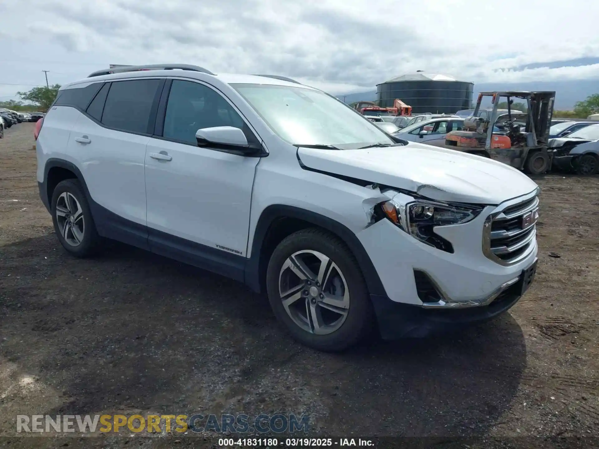 1 Photograph of a damaged car 3GKALPEV9LL132856 GMC TERRAIN 2020