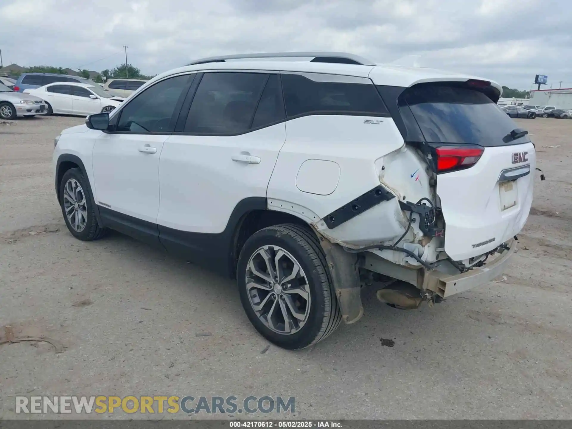 3 Photograph of a damaged car 3GKALPEV9LL263589 GMC TERRAIN 2020