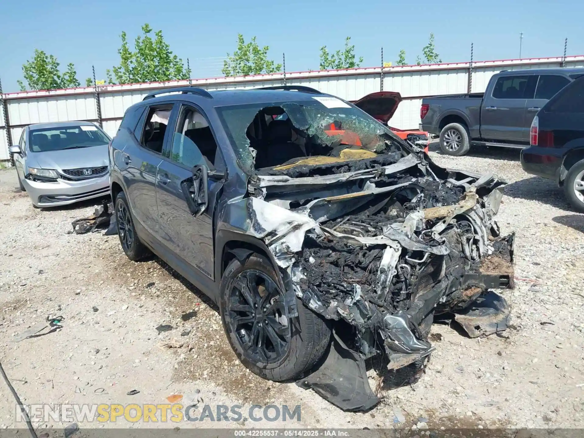 1 Photograph of a damaged car 3GKALPEX7LL336685 GMC TERRAIN 2020