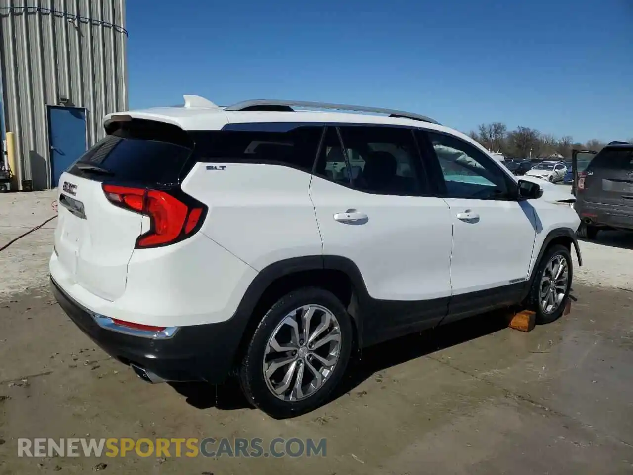 3 Photograph of a damaged car 3GKALPEXXLL117879 GMC TERRAIN 2020