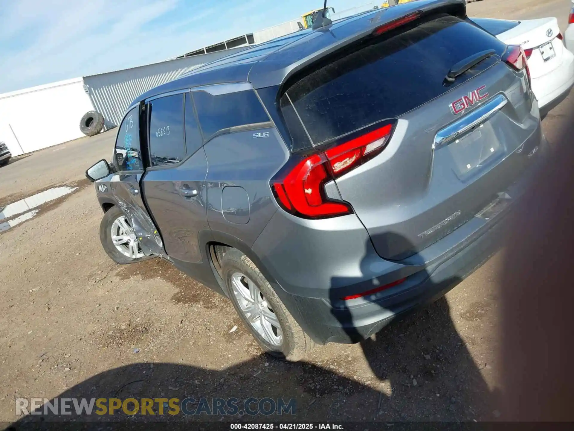 3 Photograph of a damaged car 3GKALTEV2LL189800 GMC TERRAIN 2020