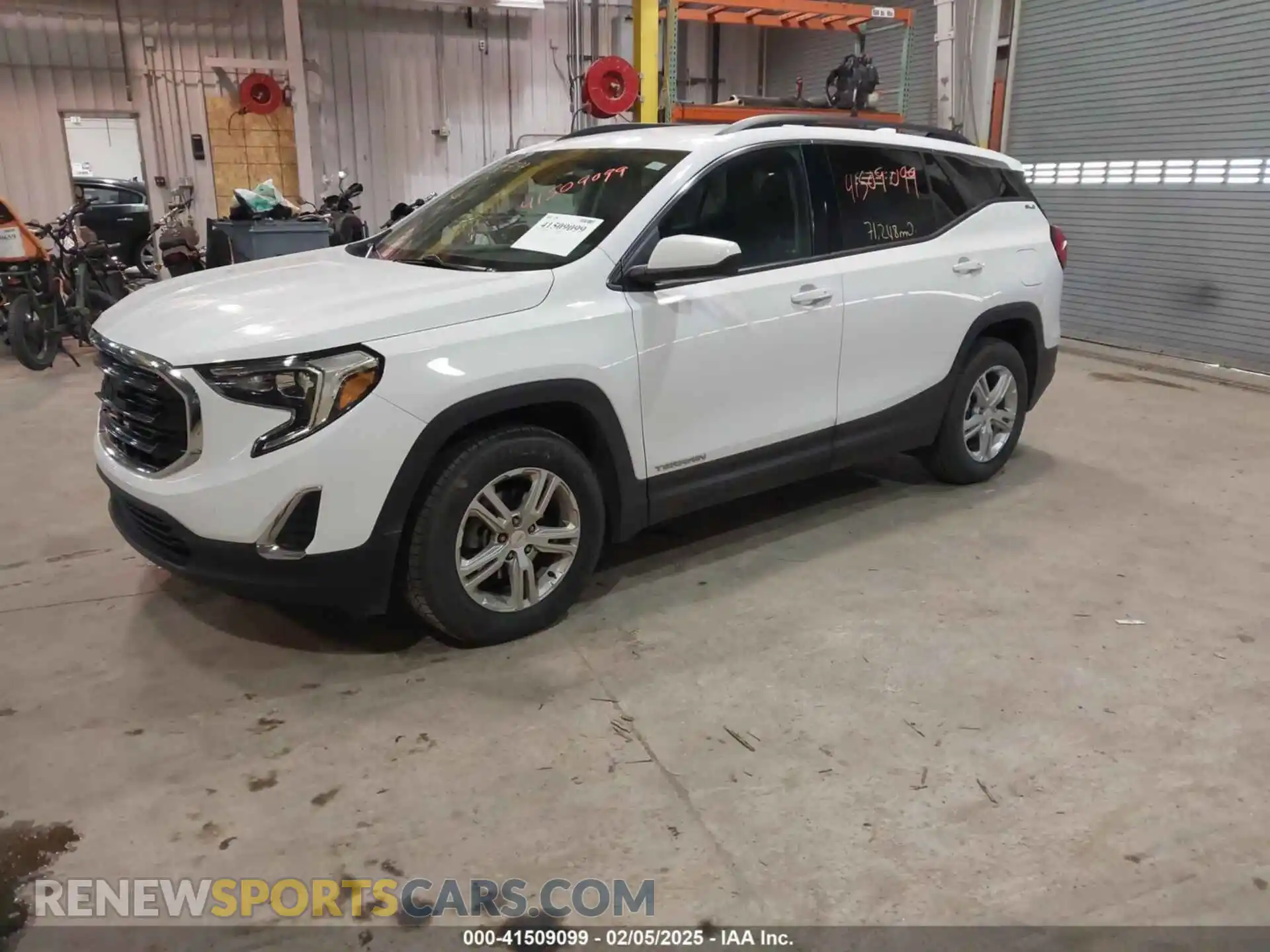 2 Фотография поврежденного автомобиля 3GKALTEV7LL132492 GMC TERRAIN 2020
