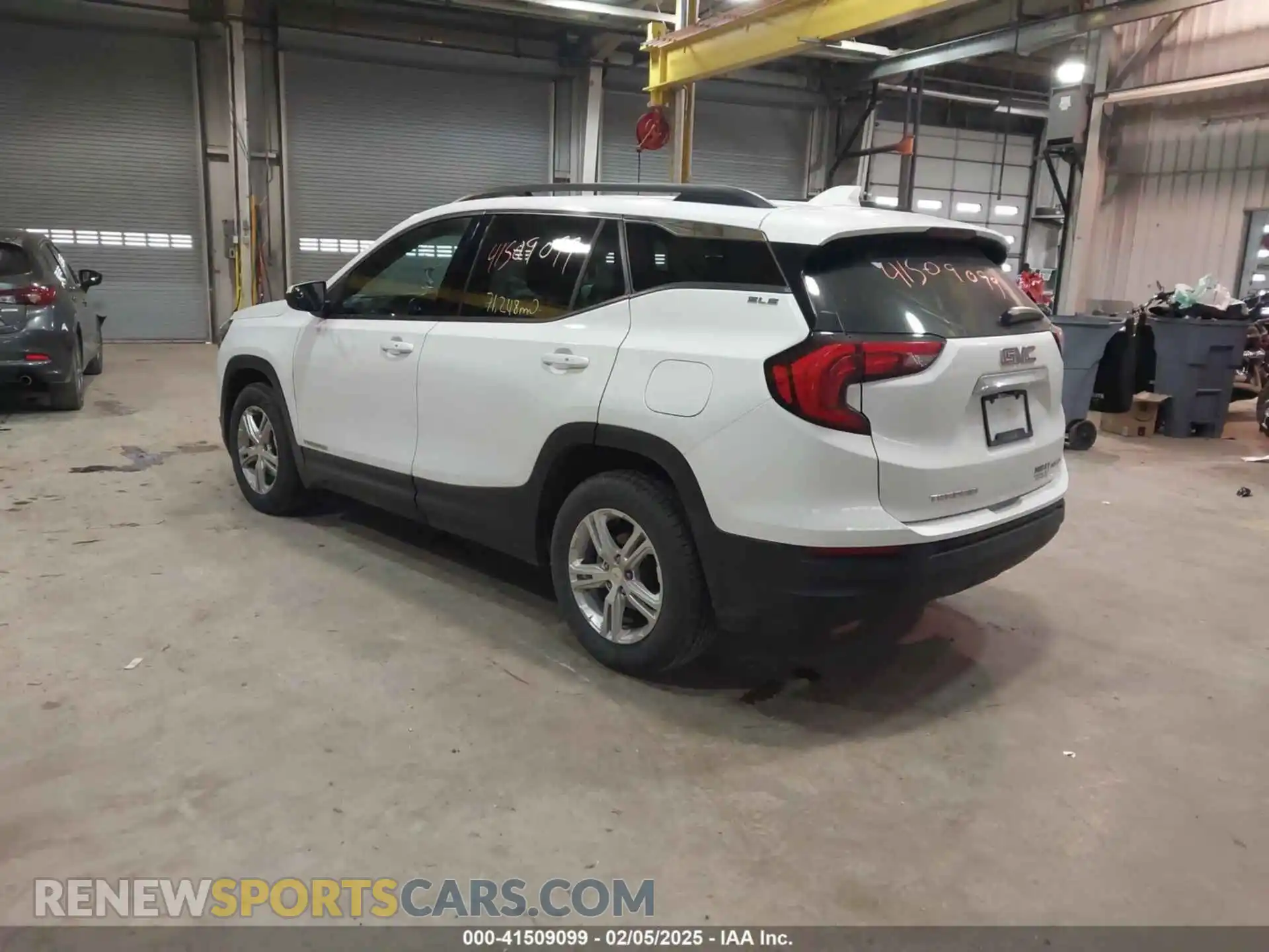 3 Фотография поврежденного автомобиля 3GKALTEV7LL132492 GMC TERRAIN 2020
